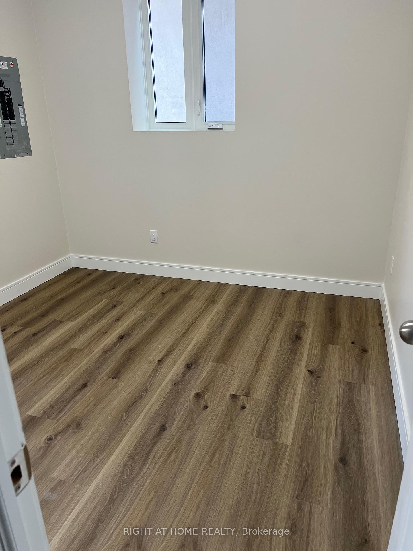 Photo 28 of Unit 4, 32 Cadorna Avenue, Toronto, Danforth Village-East York — HOMEH