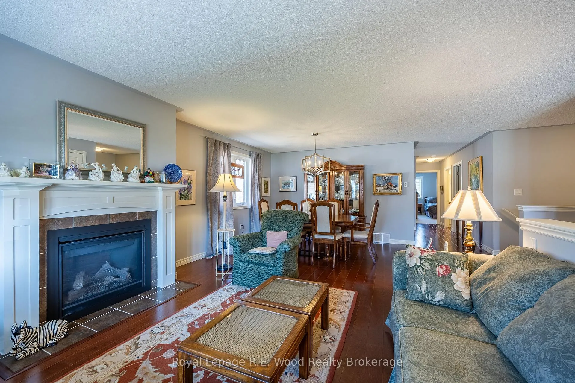 Photo 9 of 32 Esseltine Drive, Tillsonburg — HOMEH