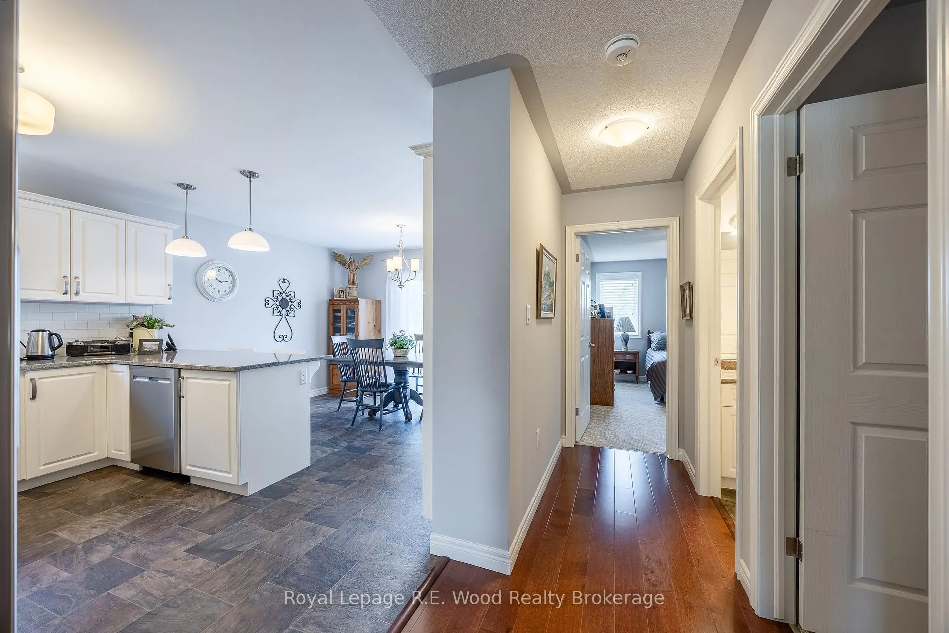 Photo 13 of 32 Esseltine Drive, Tillsonburg — HOMEH
