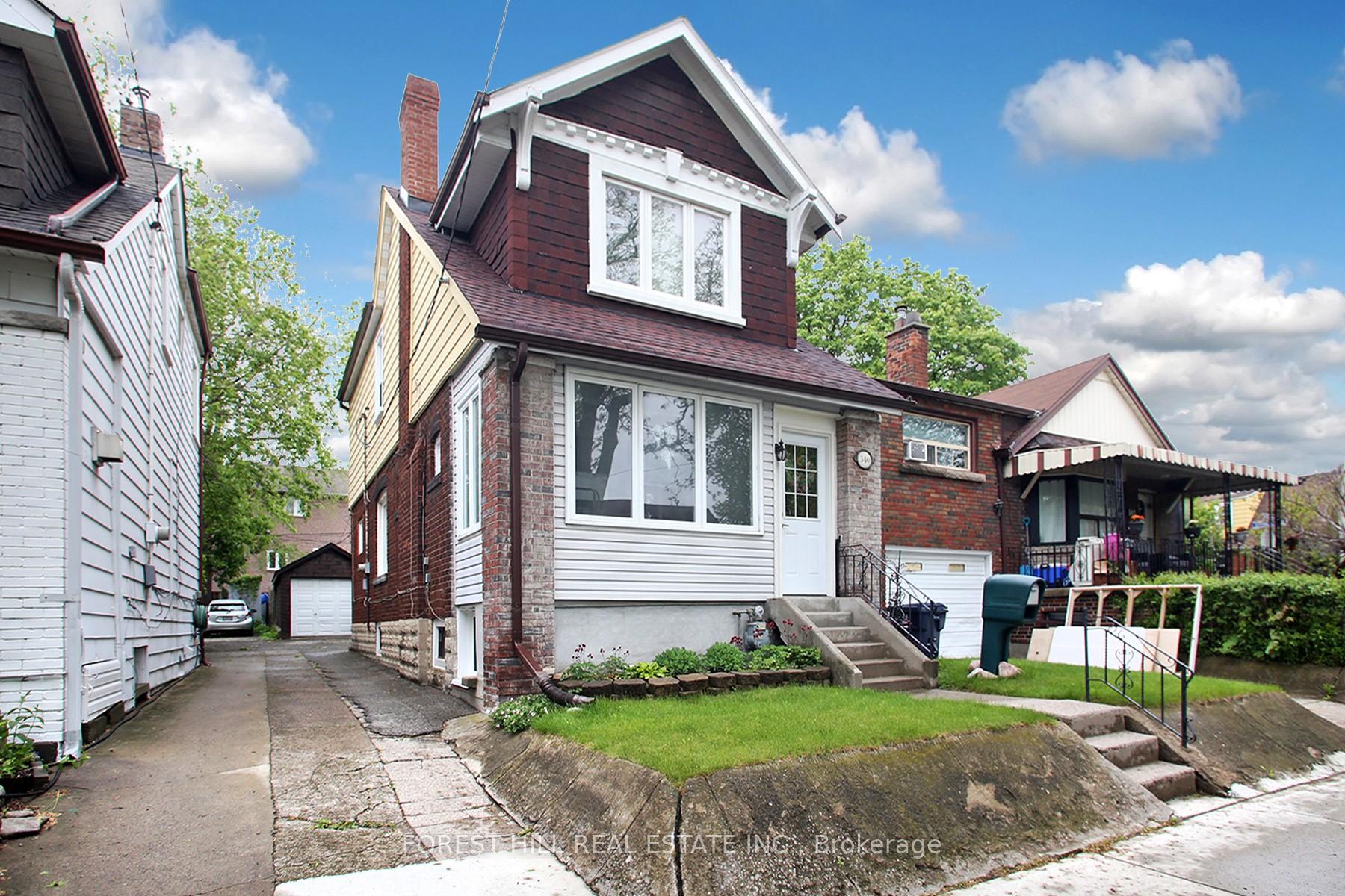 Photo 4 of 340 Mortimer Avenue, Toronto, Danforth Village-East York — HOMEH