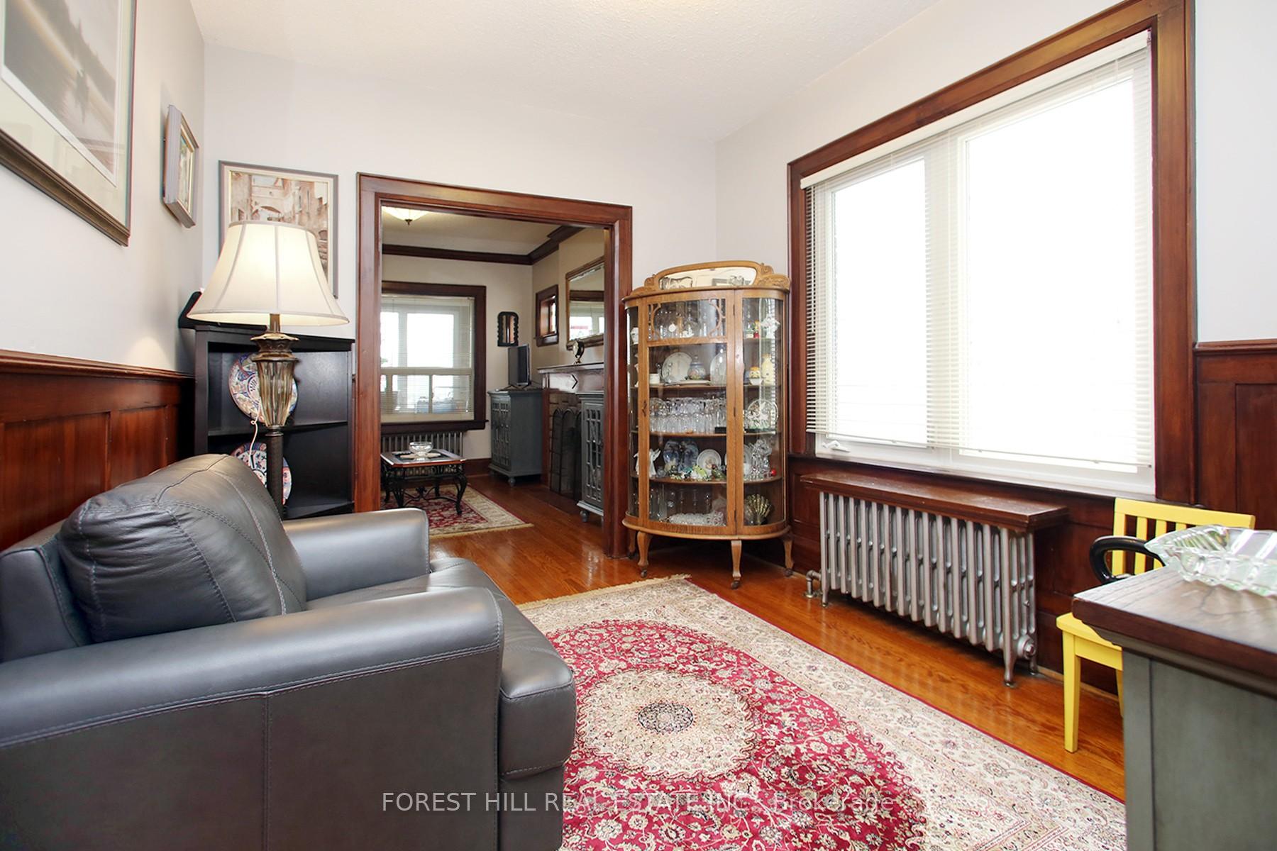 Photo 5 of 340 Mortimer Avenue, Toronto, Danforth Village-East York — HOMEH