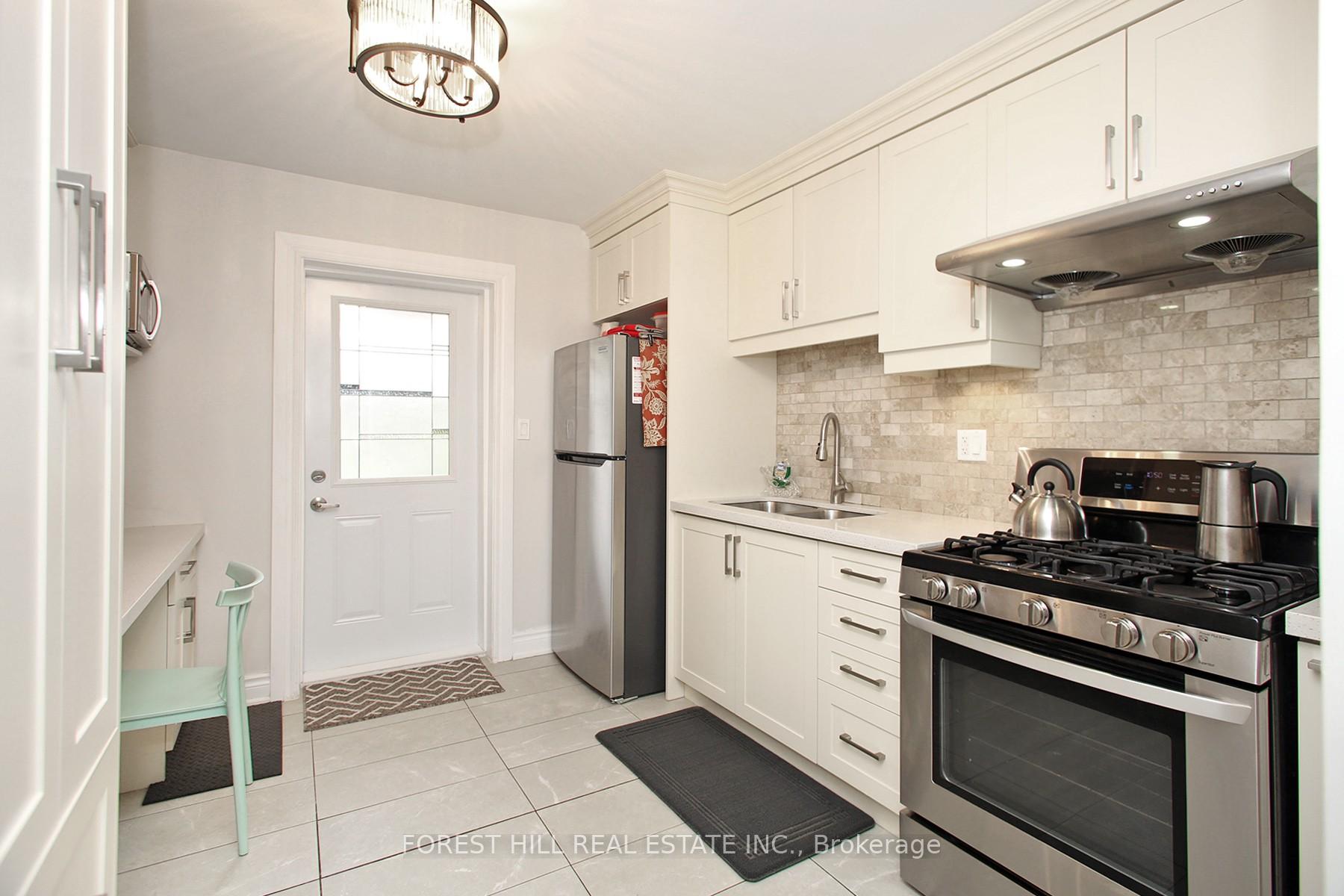 Photo 14 of 340 Mortimer Avenue, Toronto, Danforth Village-East York — HOMEH