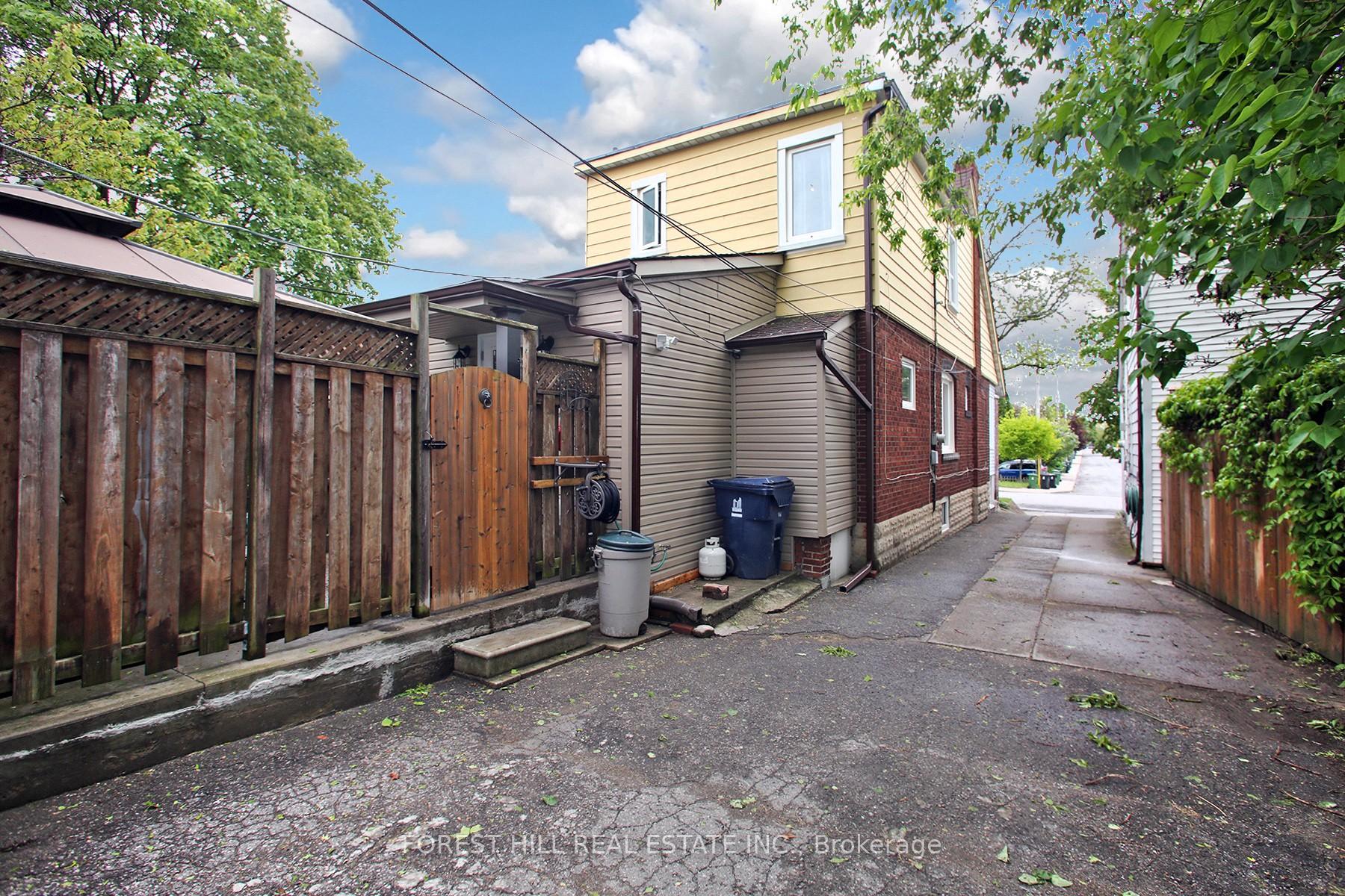 Photo 24 of 340 Mortimer Avenue, Toronto, Danforth Village-East York — HOMEH