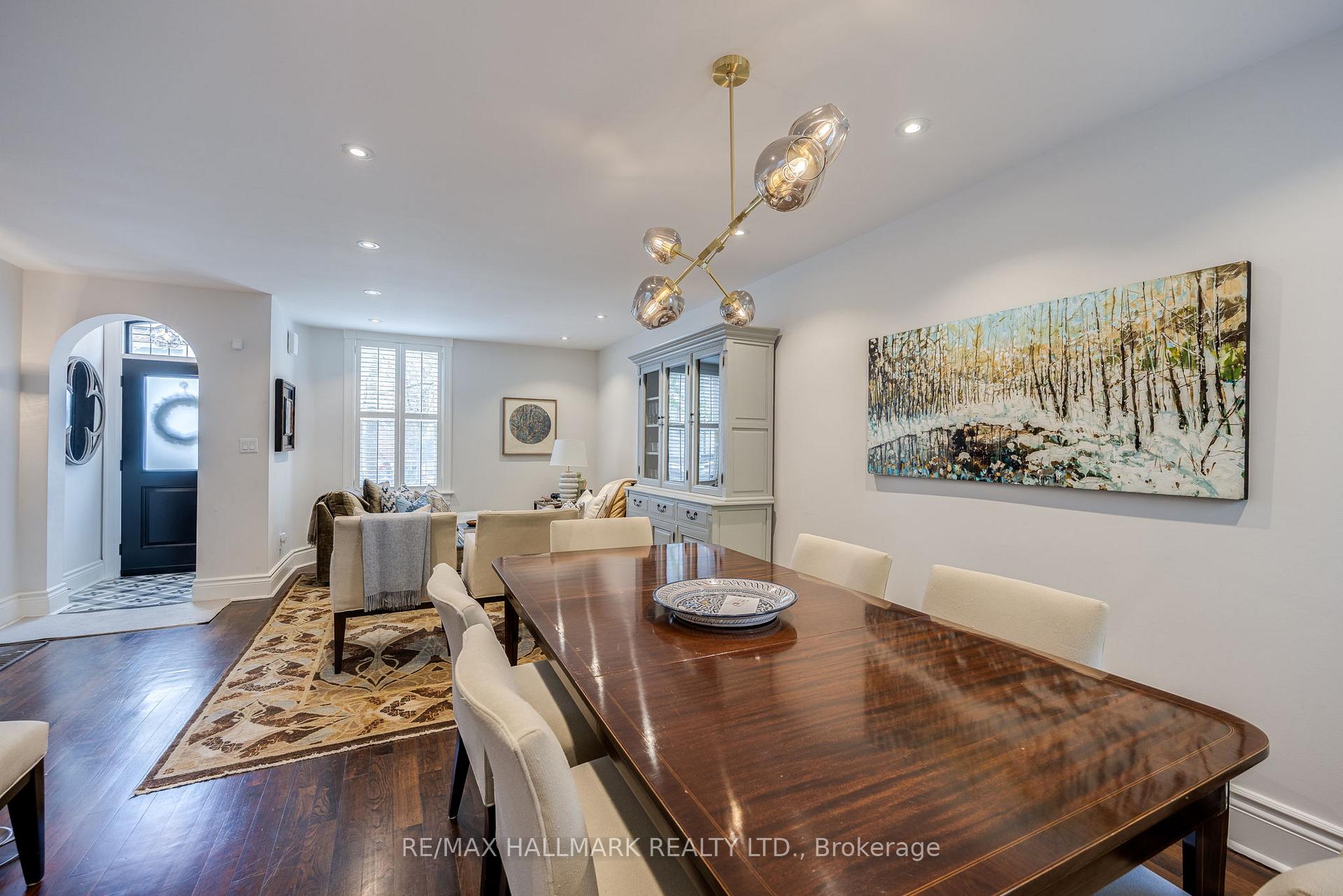 Photo 7 of 27 Bishop Street, Toronto, The Annex — HOMEH