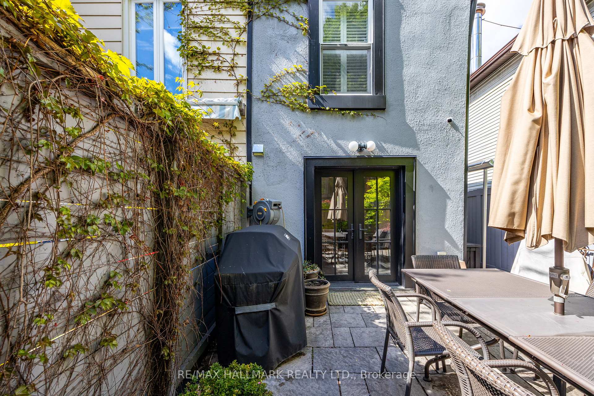 Photo 27 of 27 Bishop Street, Toronto, The Annex — HOMEH