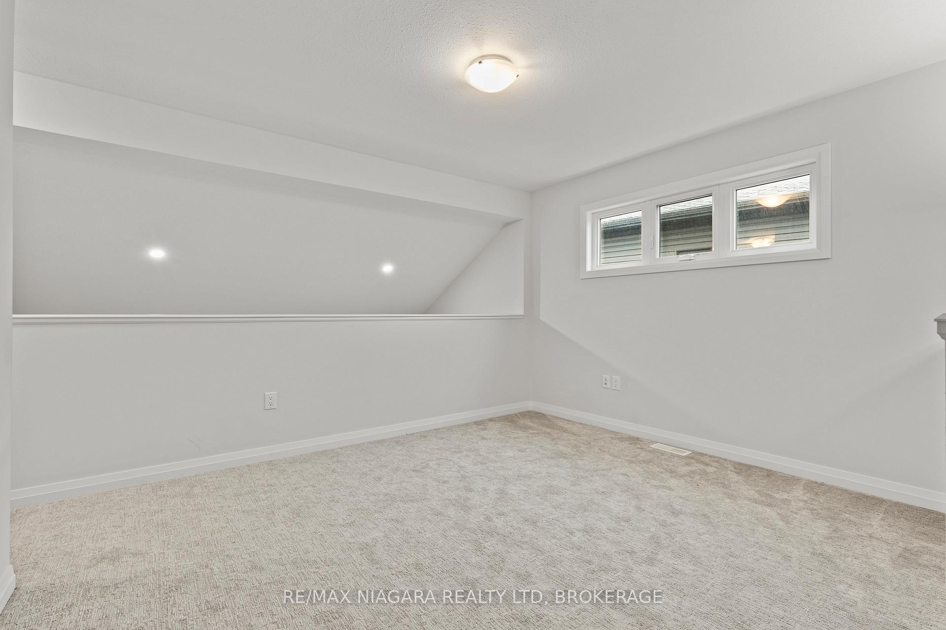 Photo 22 of 52 Bur Oak Drive, Thorold, Confederation Heights — HOMEH