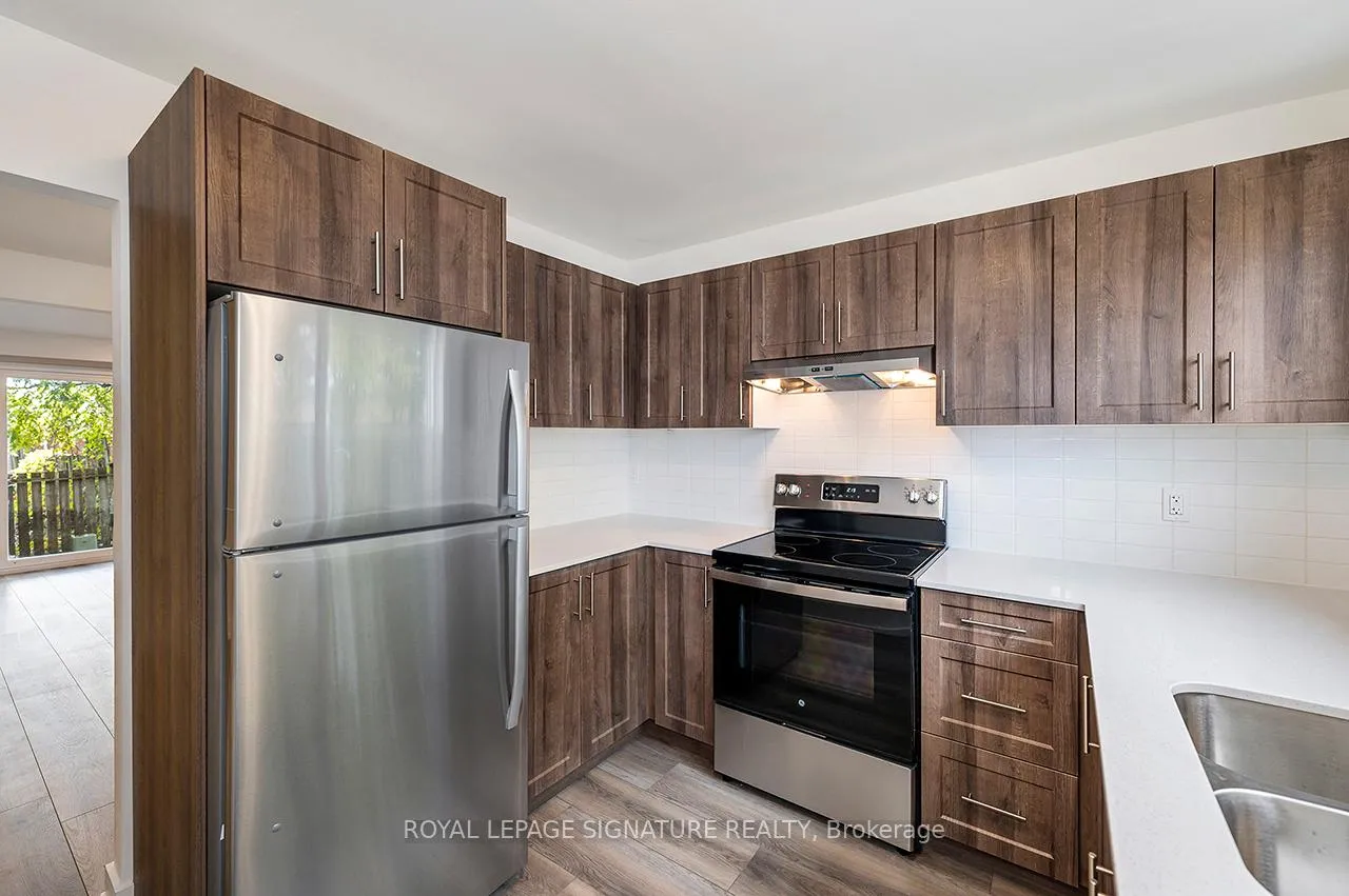 Photo 12 of 65 Woodman Drive N, Hamilton, Kentley — HOMEH