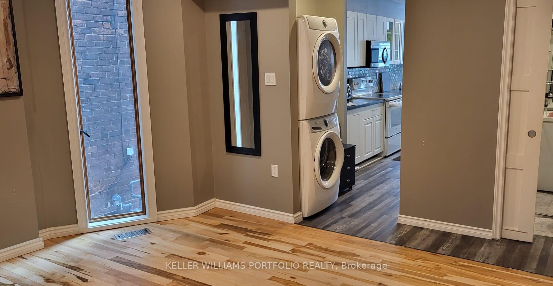 Photo 7 of Unit Main, 17 Kelvin Avenue, Toronto, East End-Danforth — HOMEH