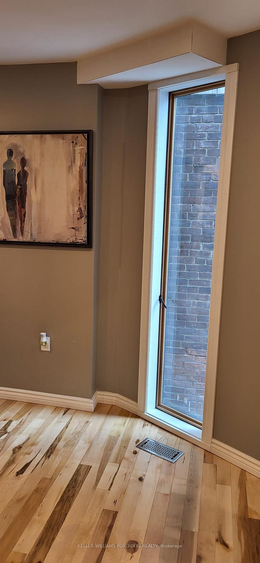 Photo 8 of Unit Main, 17 Kelvin Avenue, Toronto, East End-Danforth — HOMEH
