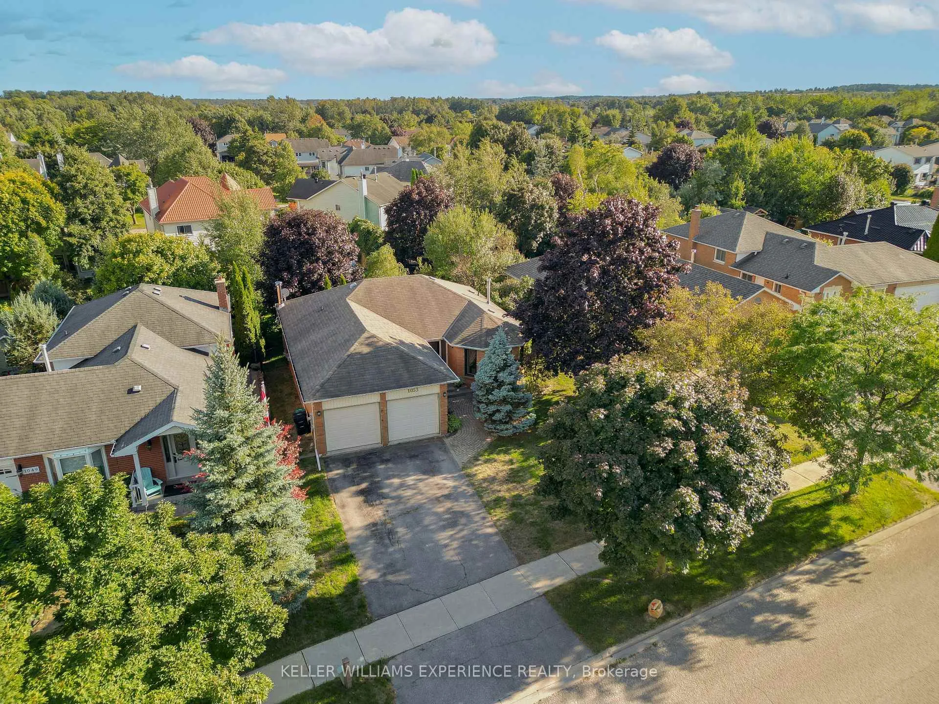 Photo 1 of 1053 Westmount Avenue, Innisfil, Alcona — HOMEH