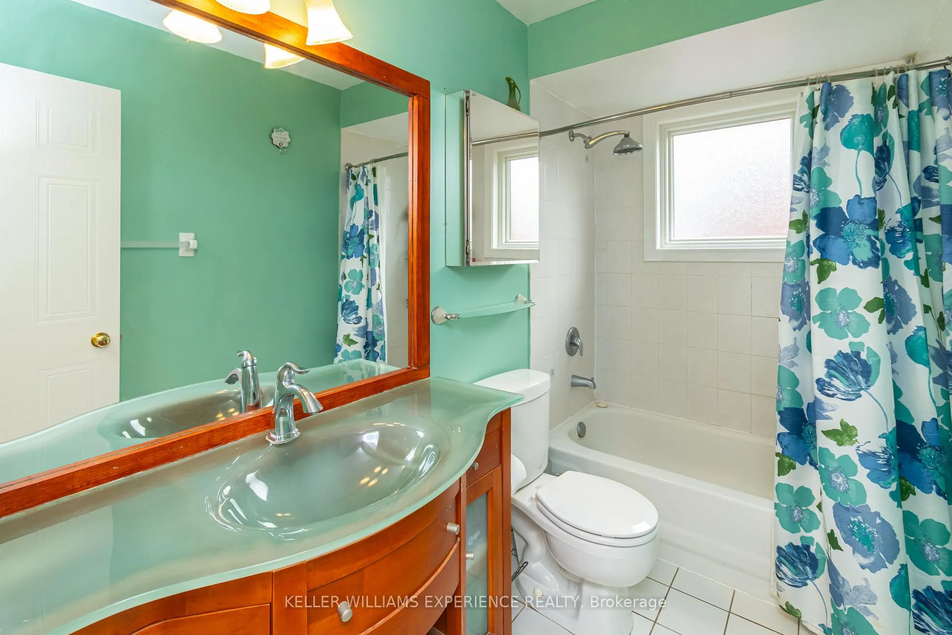 Photo 9 of 1053 Westmount Avenue, Innisfil, Alcona — HOMEH