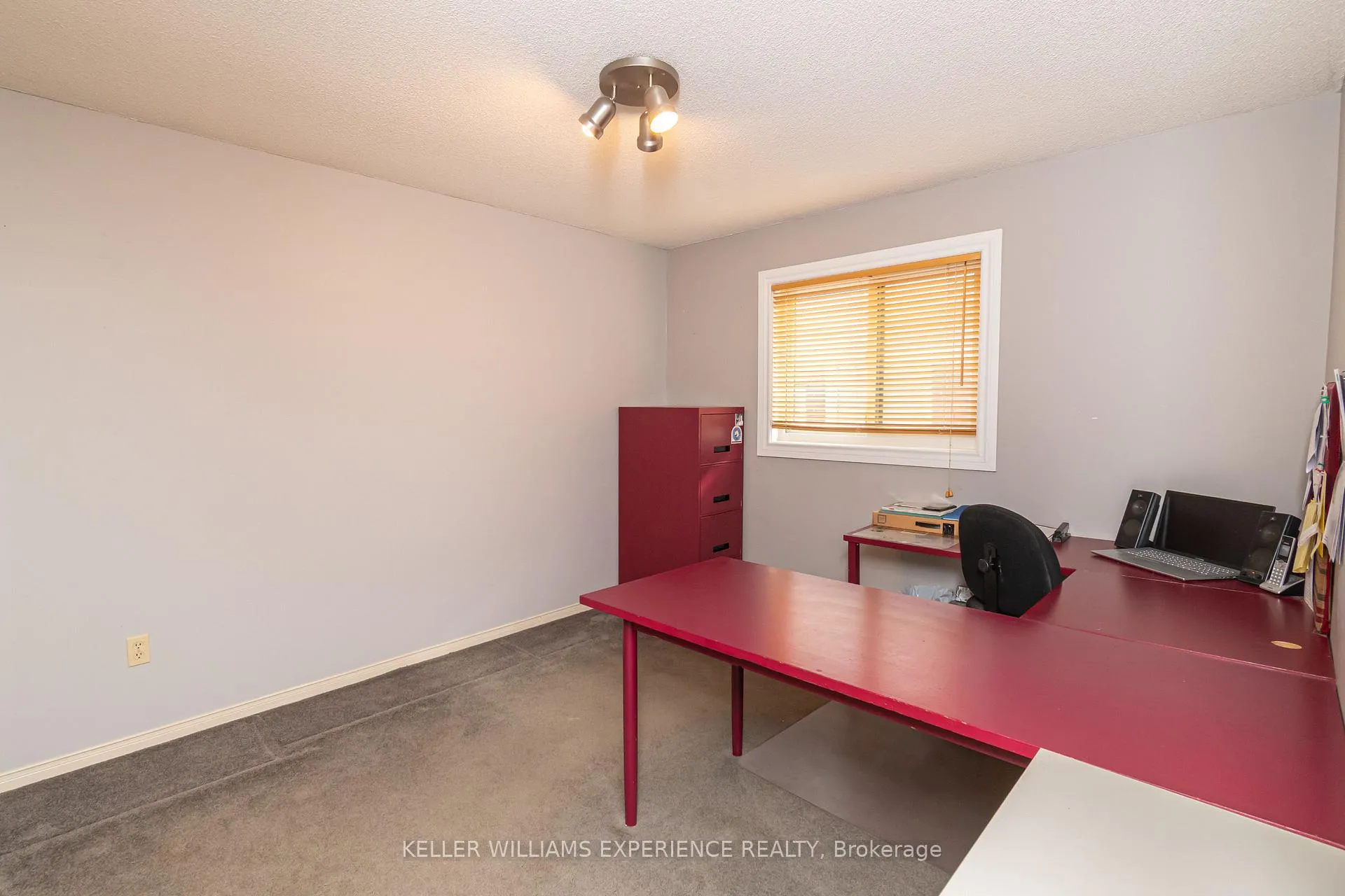 Photo 11 of 1053 Westmount Avenue, Innisfil, Alcona — HOMEH