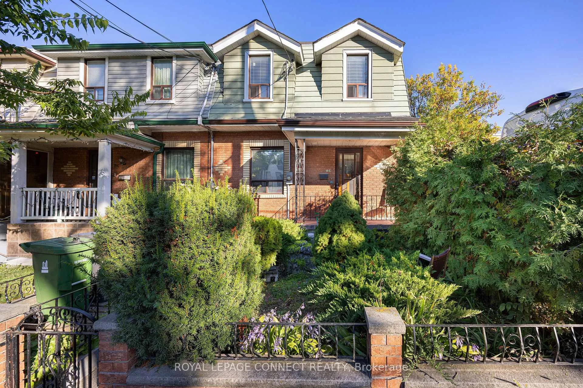 Photo 1 of Unit Main, 784 Adelaide Street W, Toronto, Niagara — HOMEH