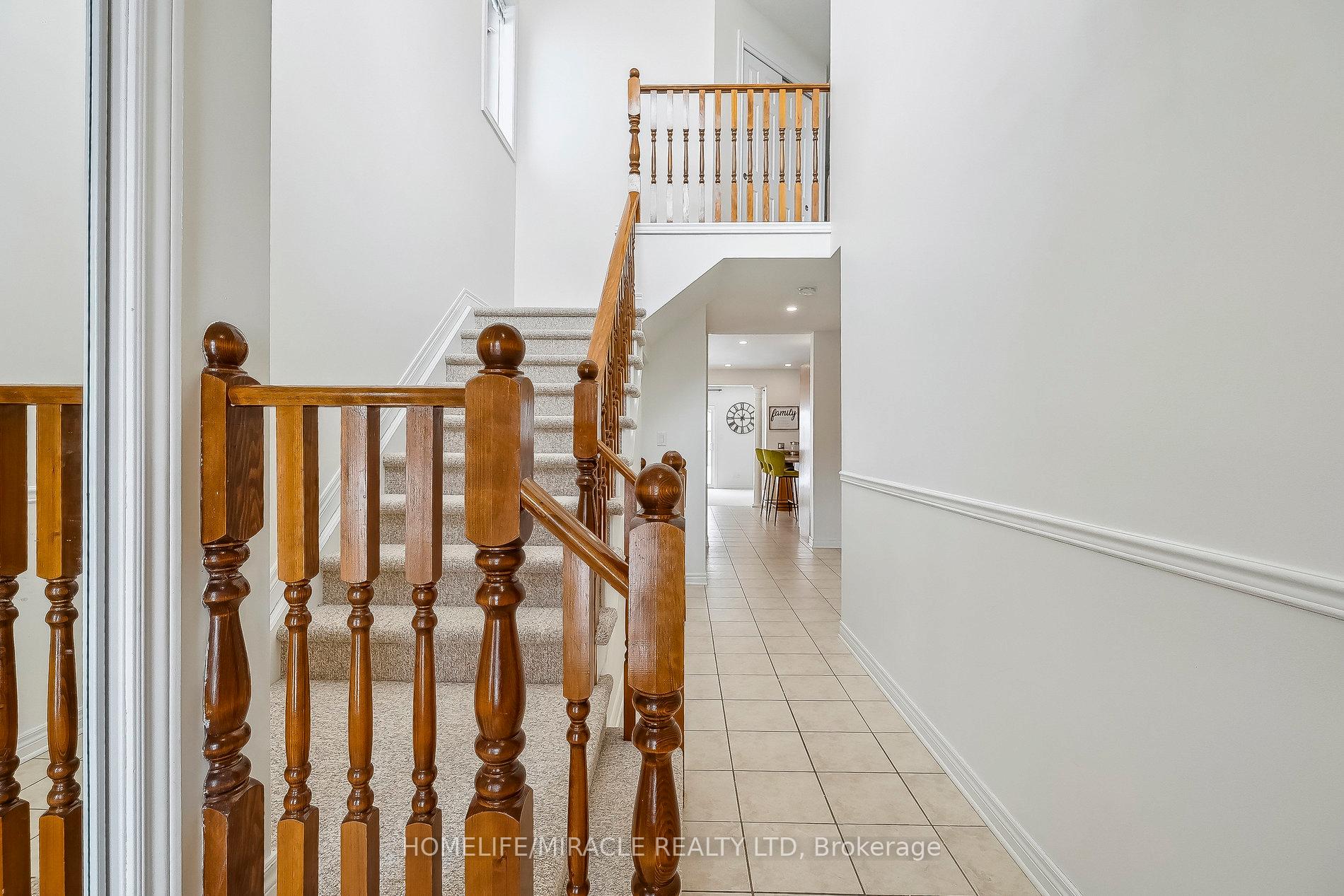 Photo 2 of 50 Raspberry Trail, Thorold, Confederation Heights — HOMEH