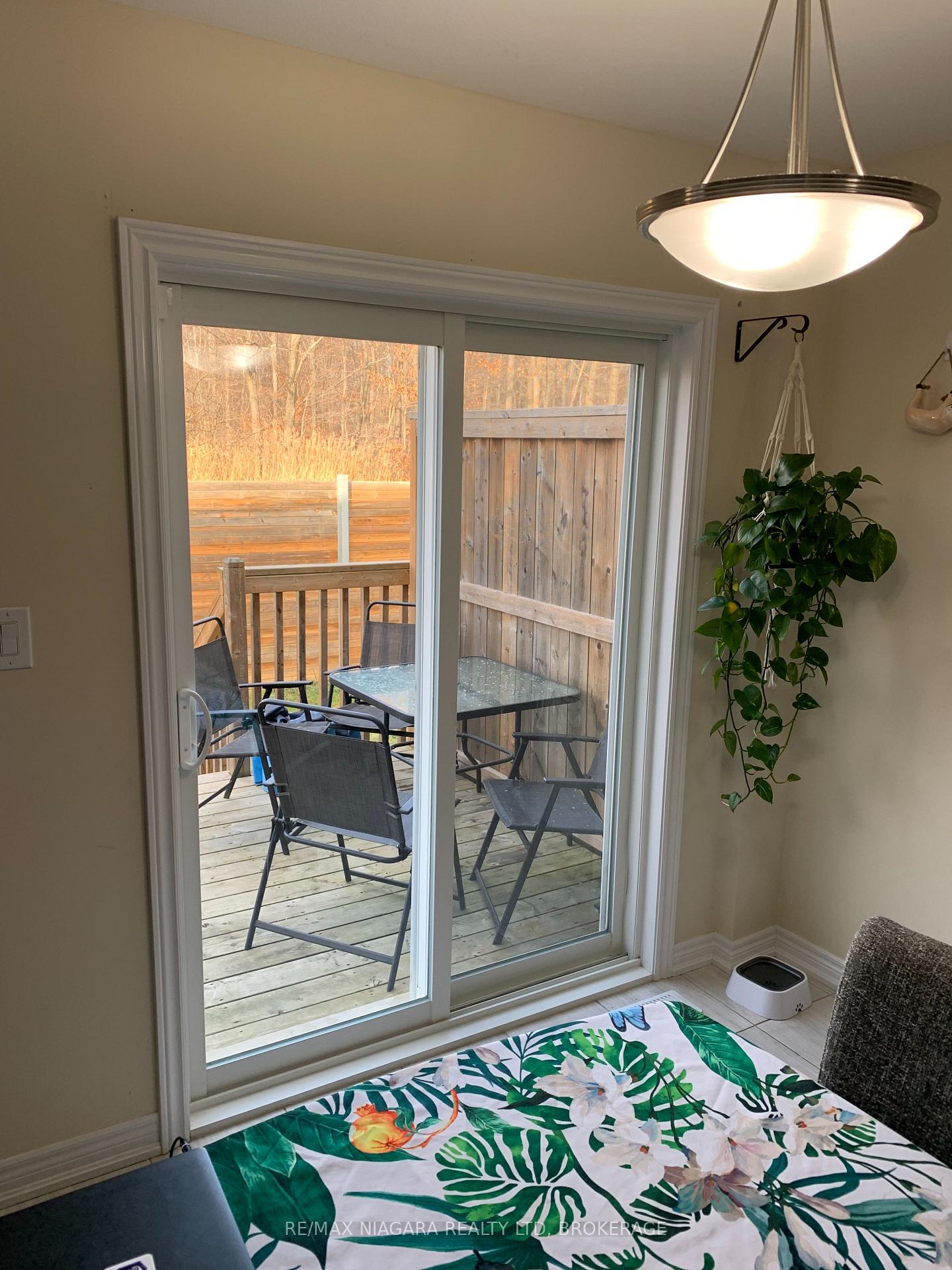Photo 5 of 12 Haney Drive, Thorold, Hurricane/Merrittville — HOMEH