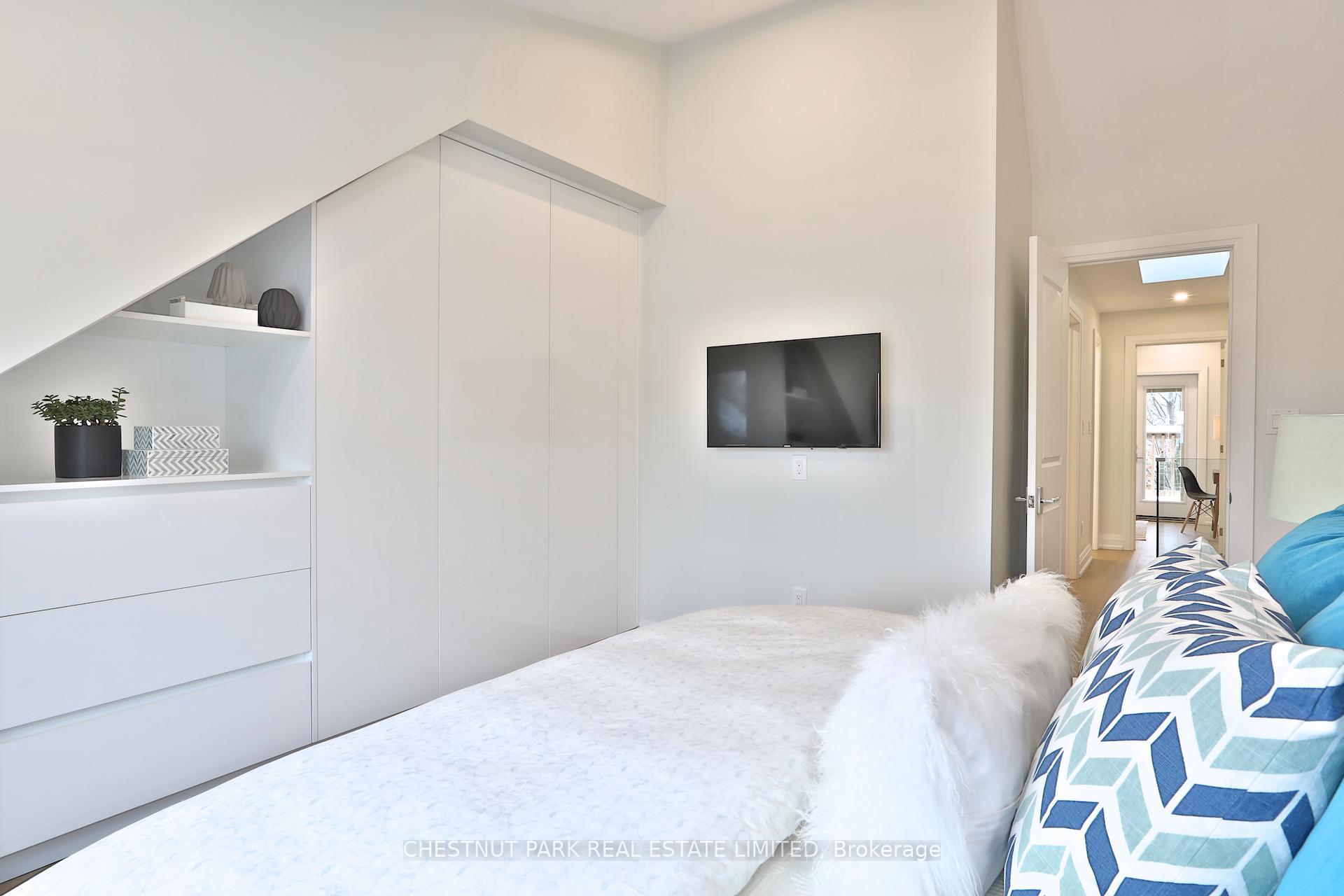 Photo 19 of 227 Browning Avenue, Toronto, Broadview North — HOMEH