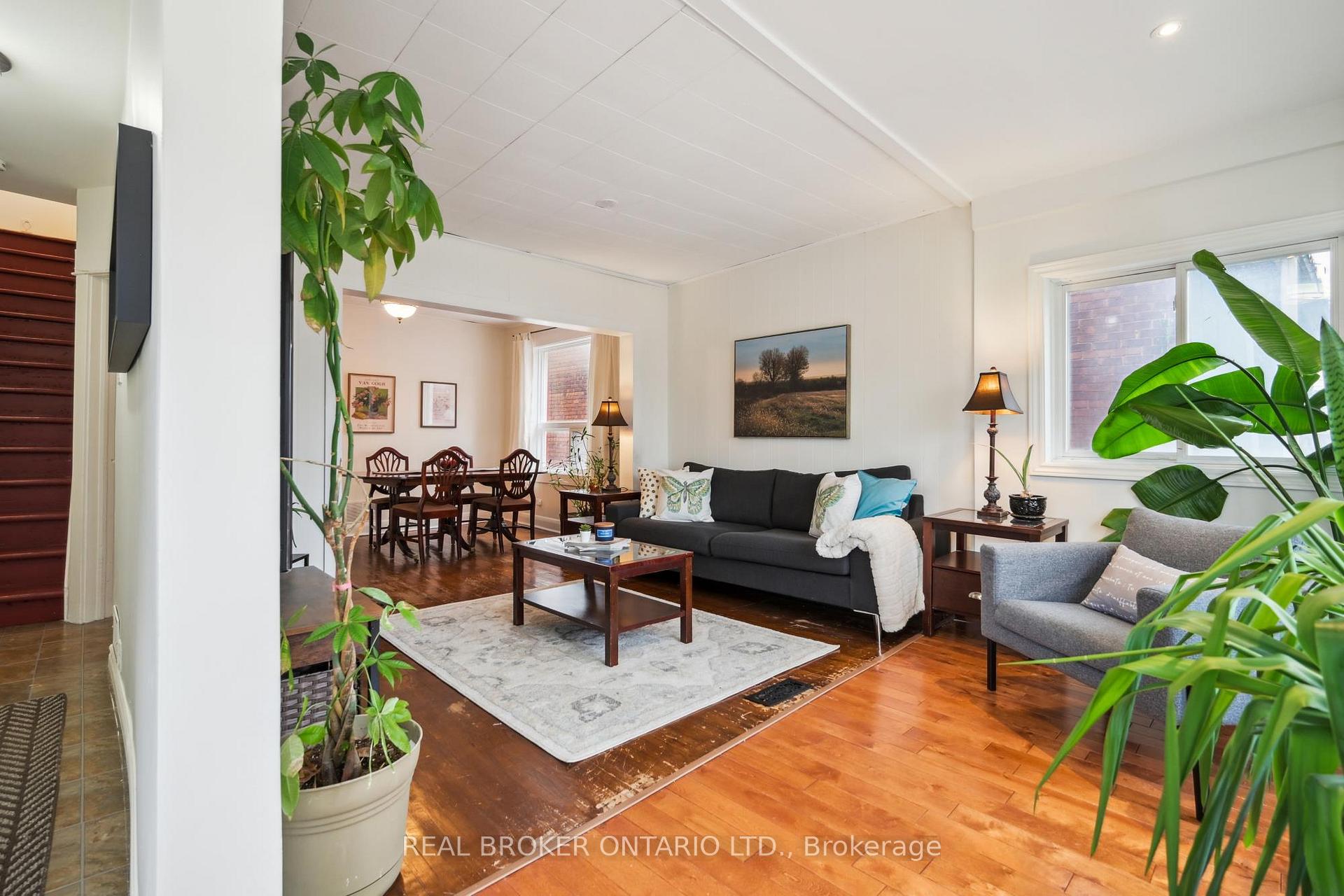 Photo 4 of 105 Wiley Avenue, Toronto, Danforth Village-East York — HOMEH