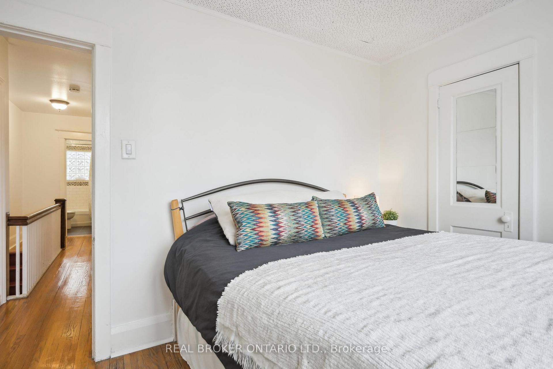 Photo 17 of 105 Wiley Avenue, Toronto, Danforth Village-East York — HOMEH