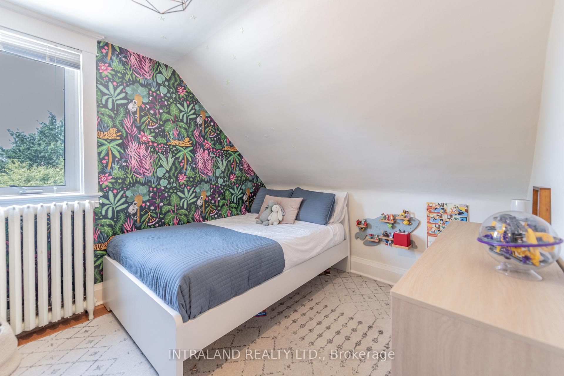 Photo 20 of 98 Atlas Avenue, Toronto, Oakwood Village — HOMEH