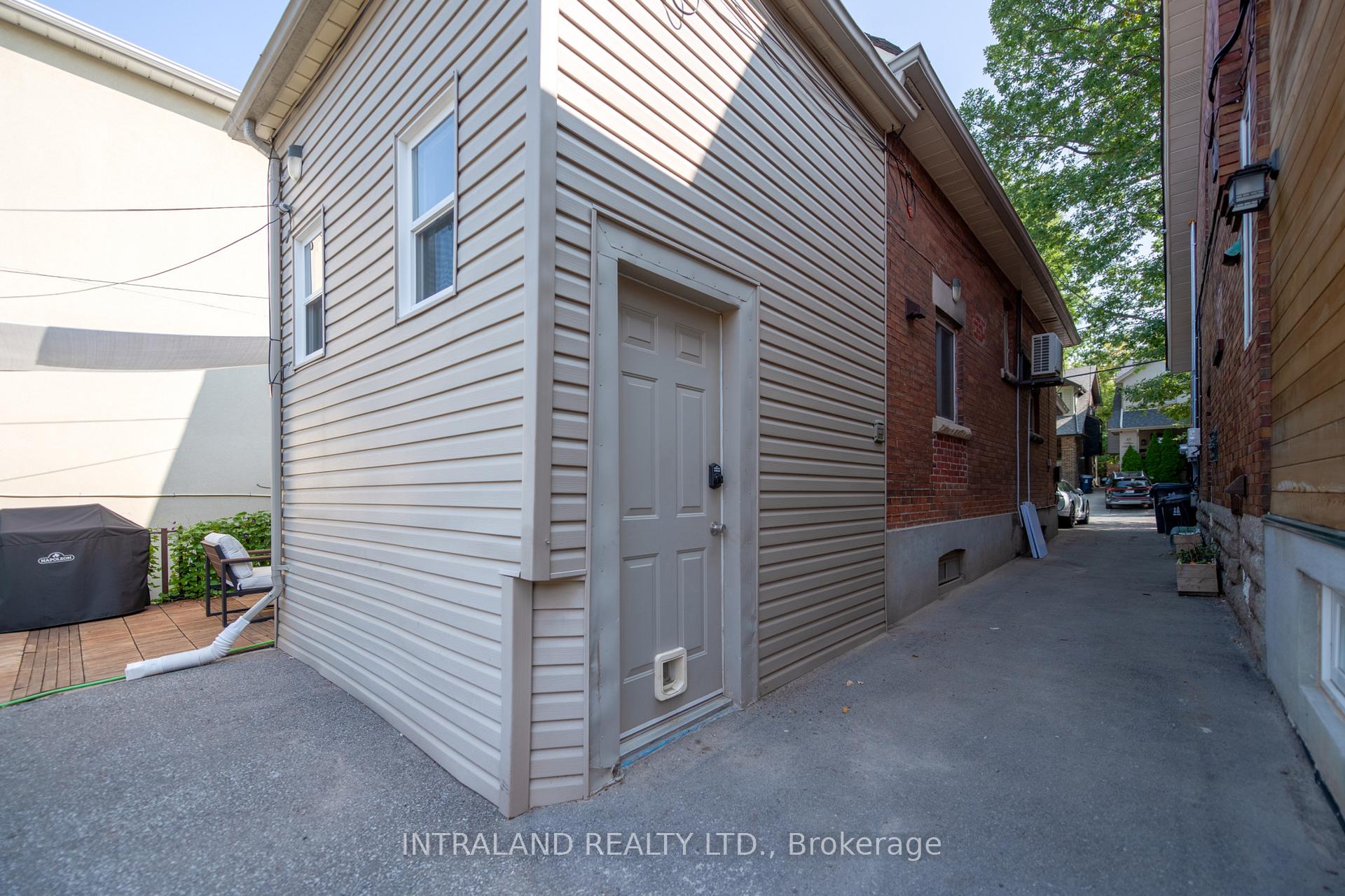 Photo 31 of 98 Atlas Avenue, Toronto, Oakwood Village — HOMEH