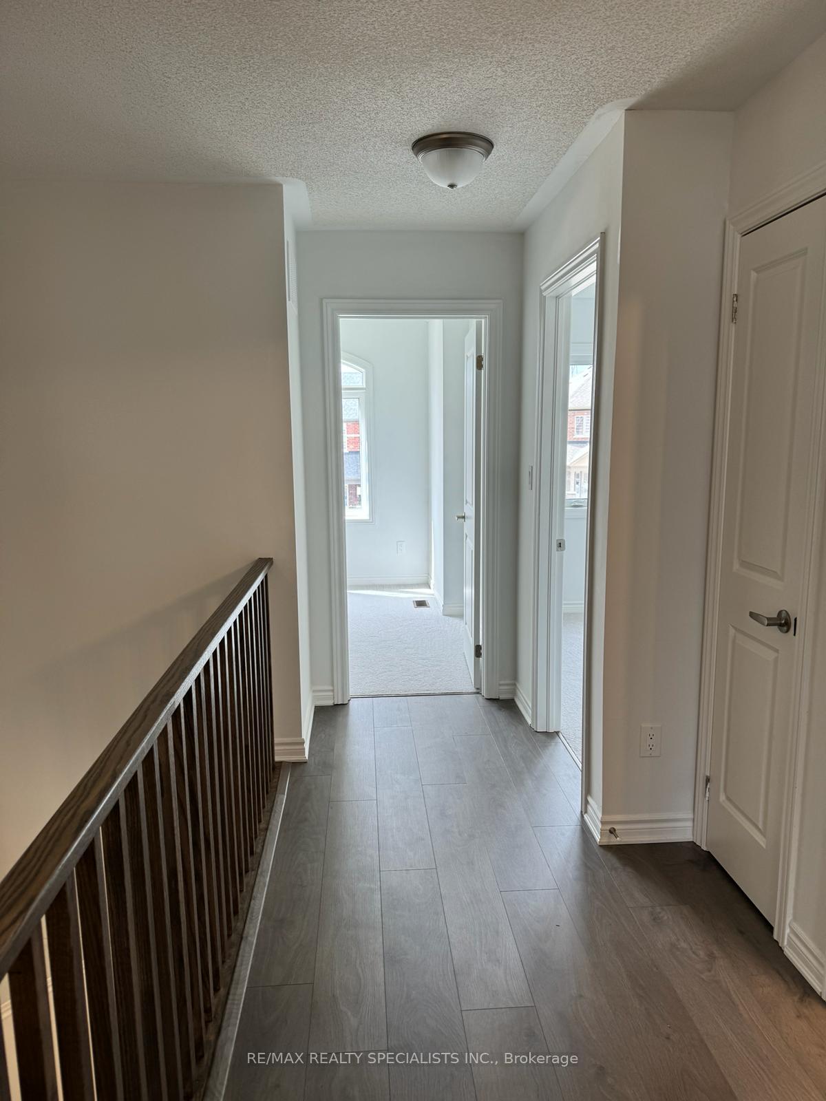 Photo 14 of 132 Sapphire Way, Thorold, Rolling Meadows — HOMEH