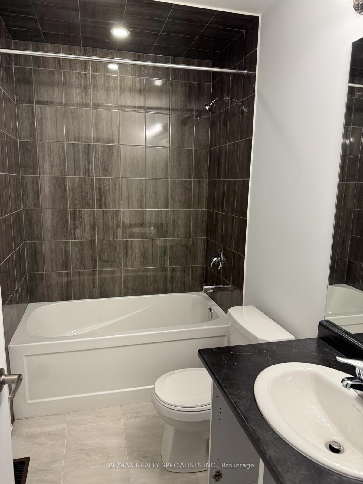 Photo 16 of 132 Sapphire Way, Thorold, Rolling Meadows — HOMEH