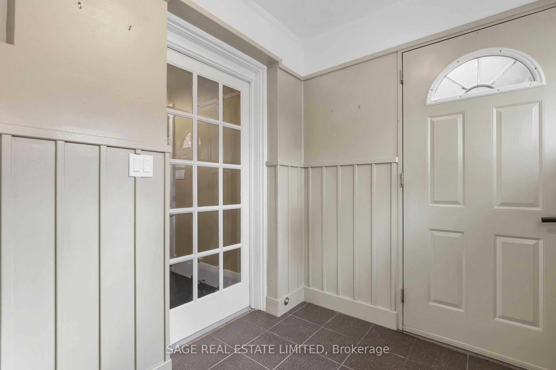 Photo 4 of 25 Birdsall Avenue, Toronto, Yonge-Eglinton — HOMEH