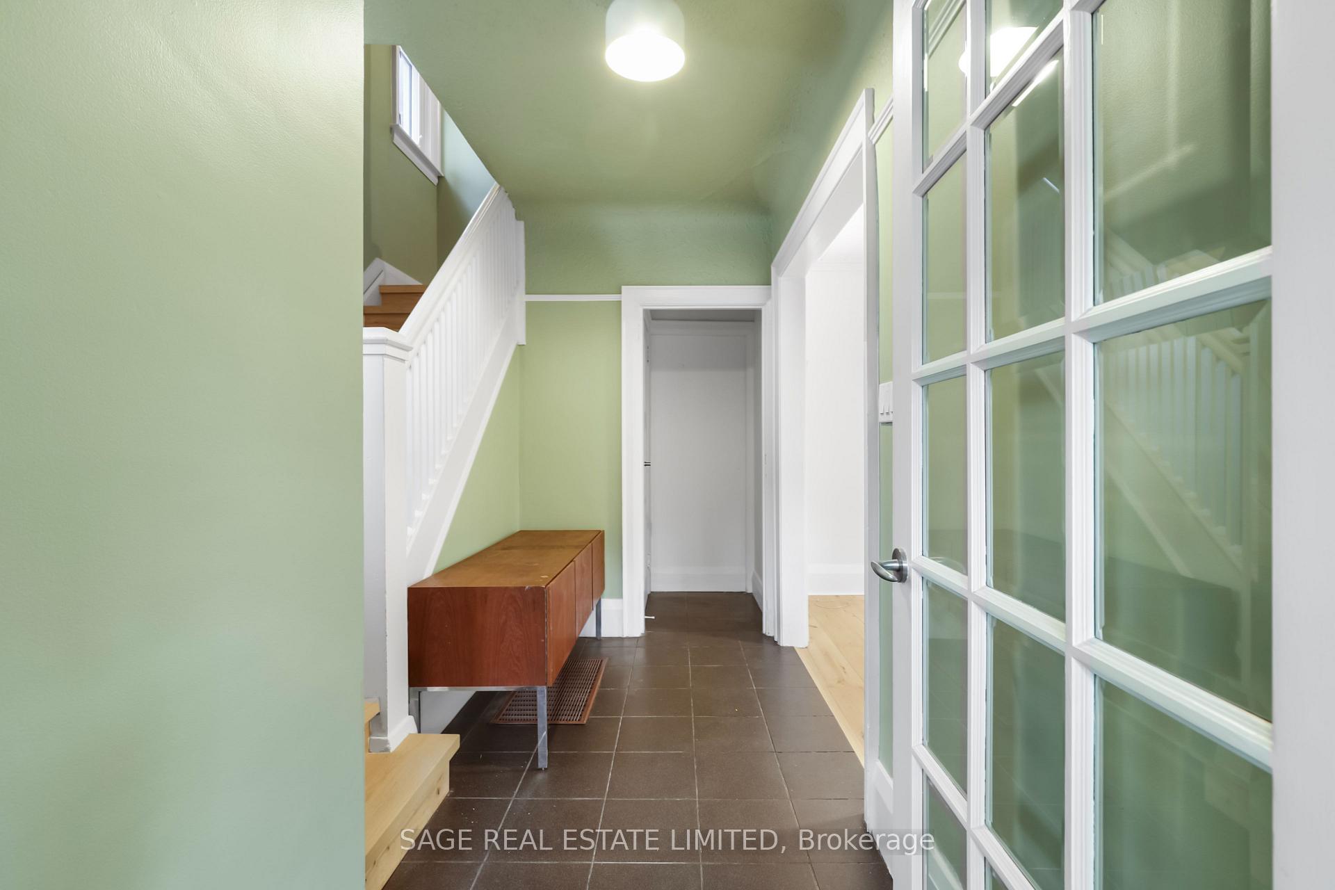 Photo 5 of 25 Birdsall Avenue, Toronto, Yonge-Eglinton — HOMEH