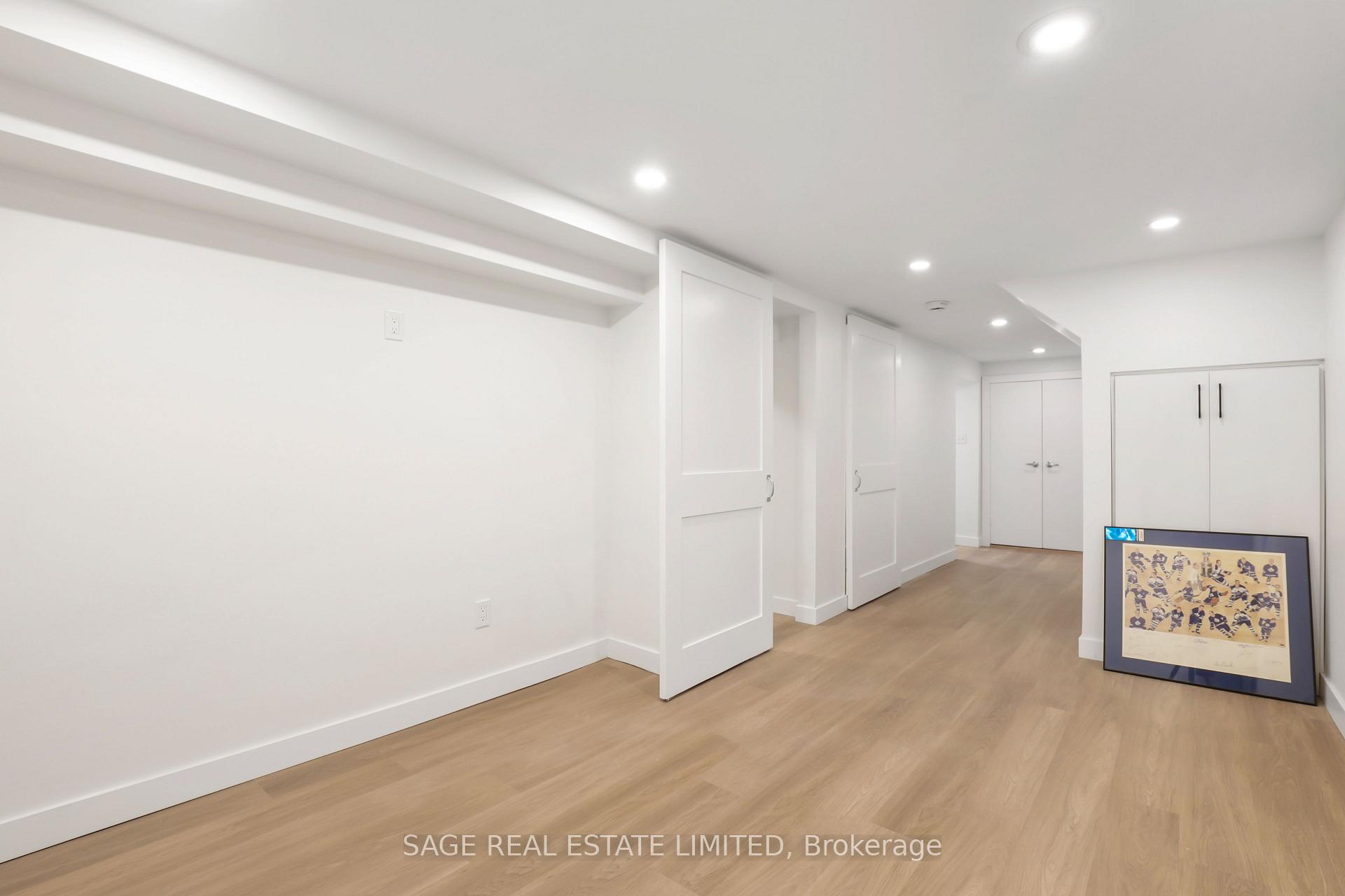 Photo 24 of 25 Birdsall Avenue, Toronto, Yonge-Eglinton — HOMEH