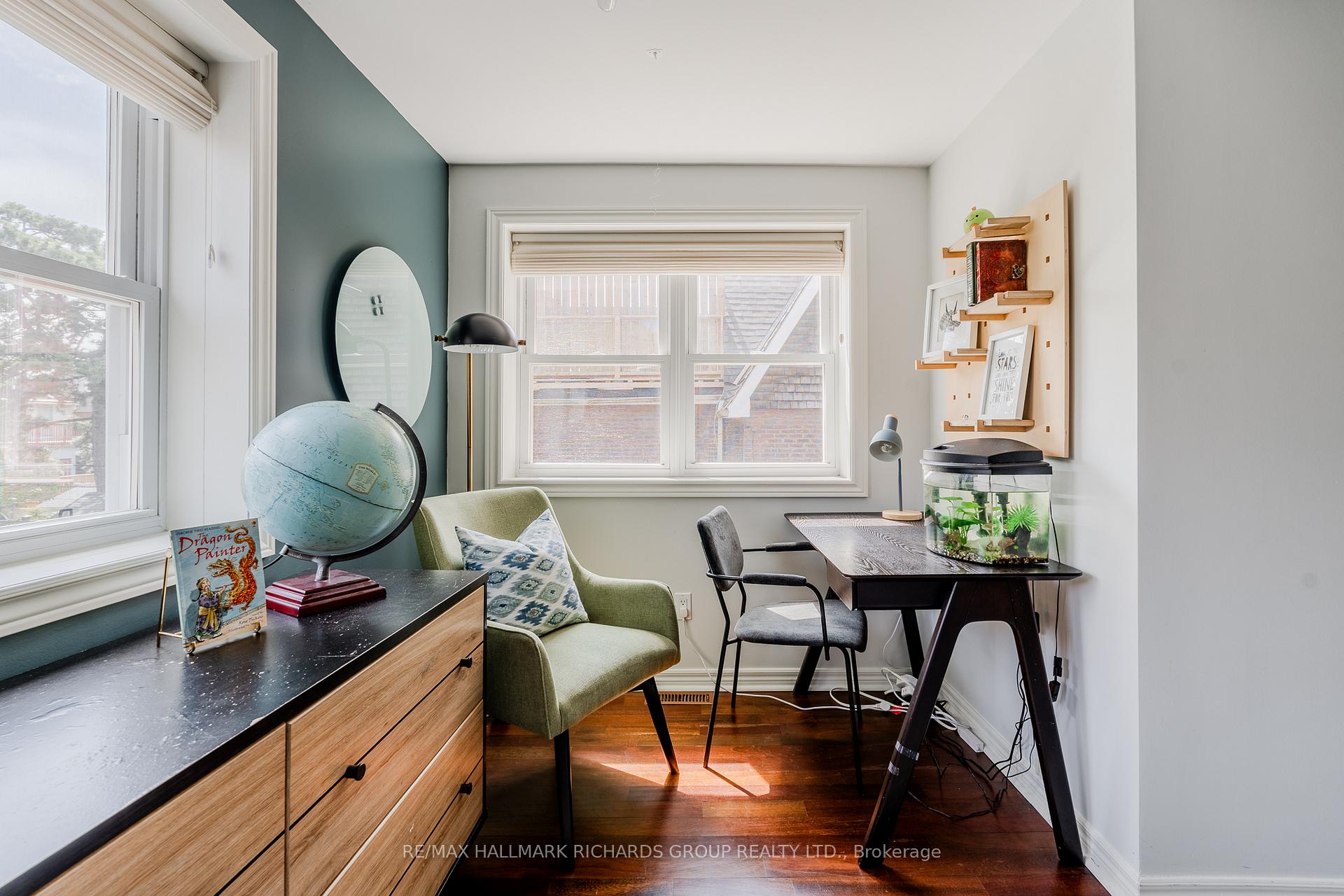 Photo 19 of 107 Lee Avenue, Toronto, The Beaches — HOMEH