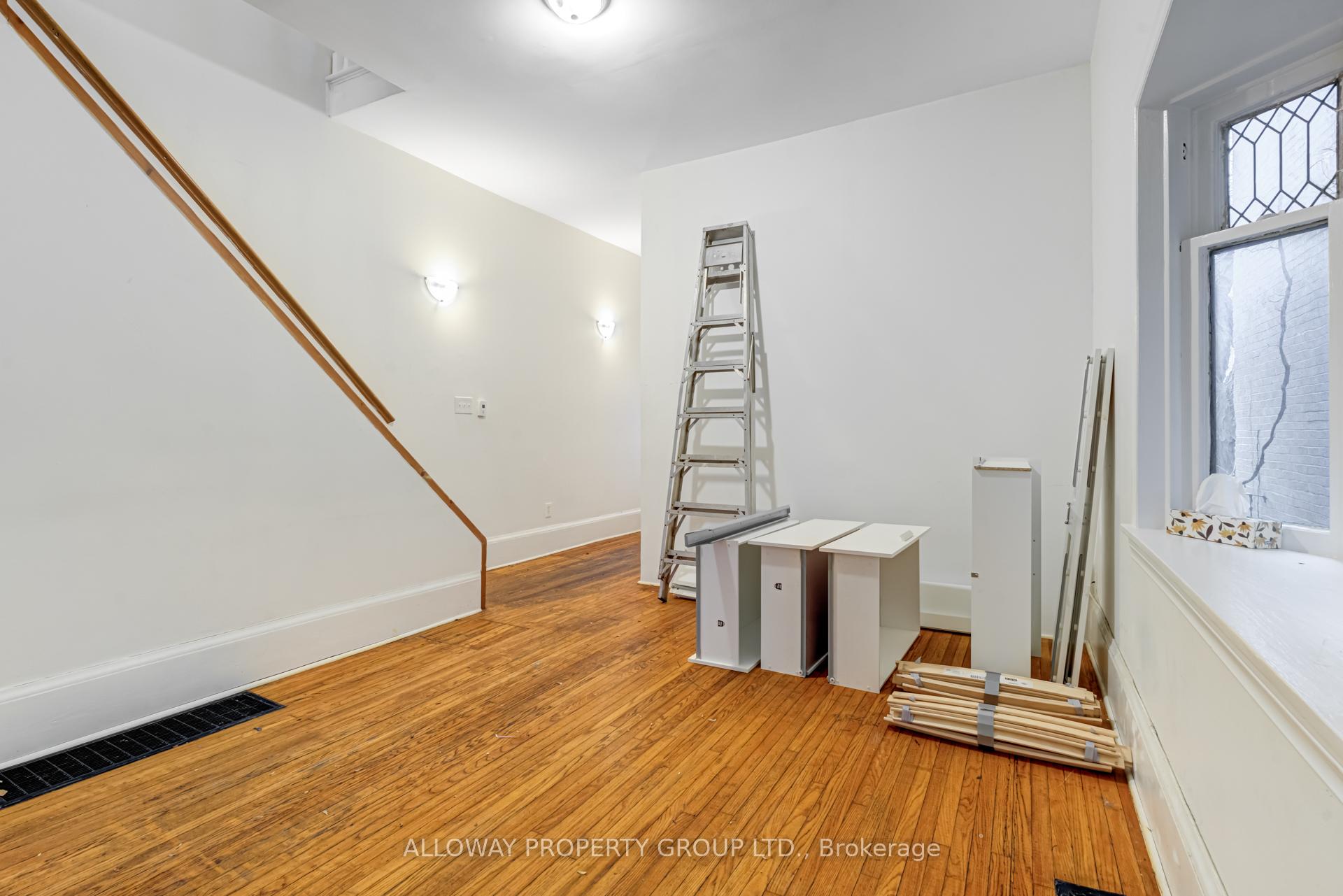 Photo 8 of 1059 Bathurst Street, Toronto, The Annex — HOMEH