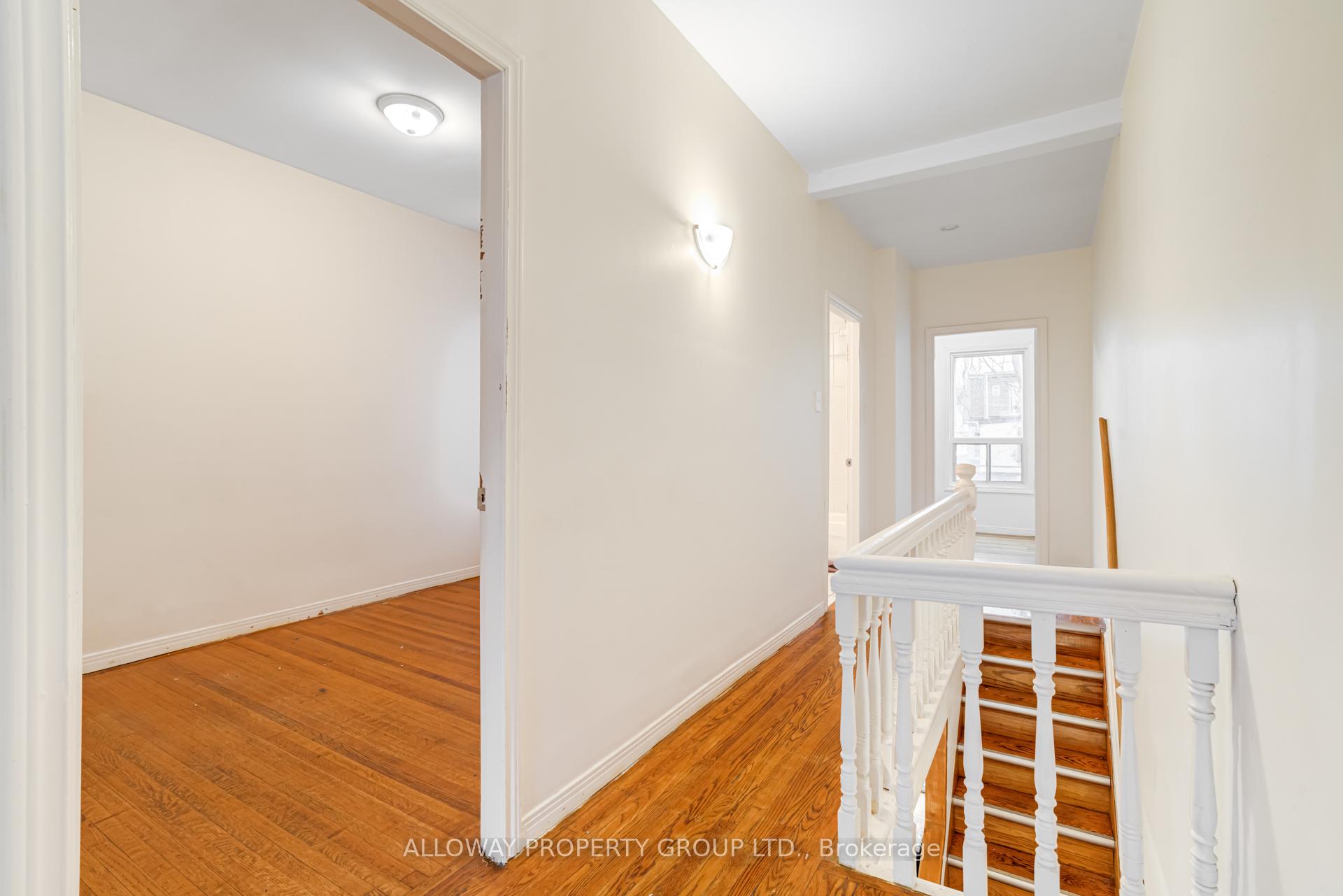 Photo 17 of 1059 Bathurst Street, Toronto, The Annex — HOMEH