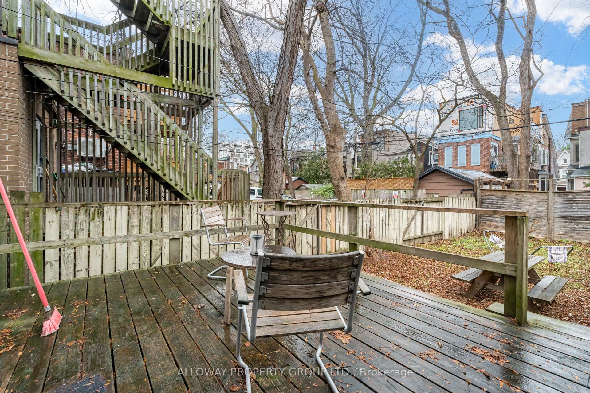 Photo 26 of 1059 Bathurst Street, Toronto, The Annex — HOMEH
