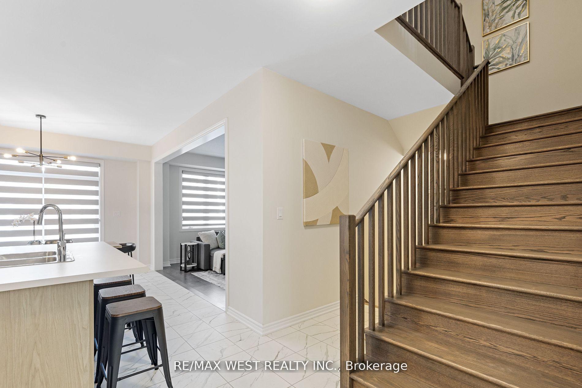 Photo 21 of 399 Barker Parkway, Thorold, Rolling Meadows — HOMEH