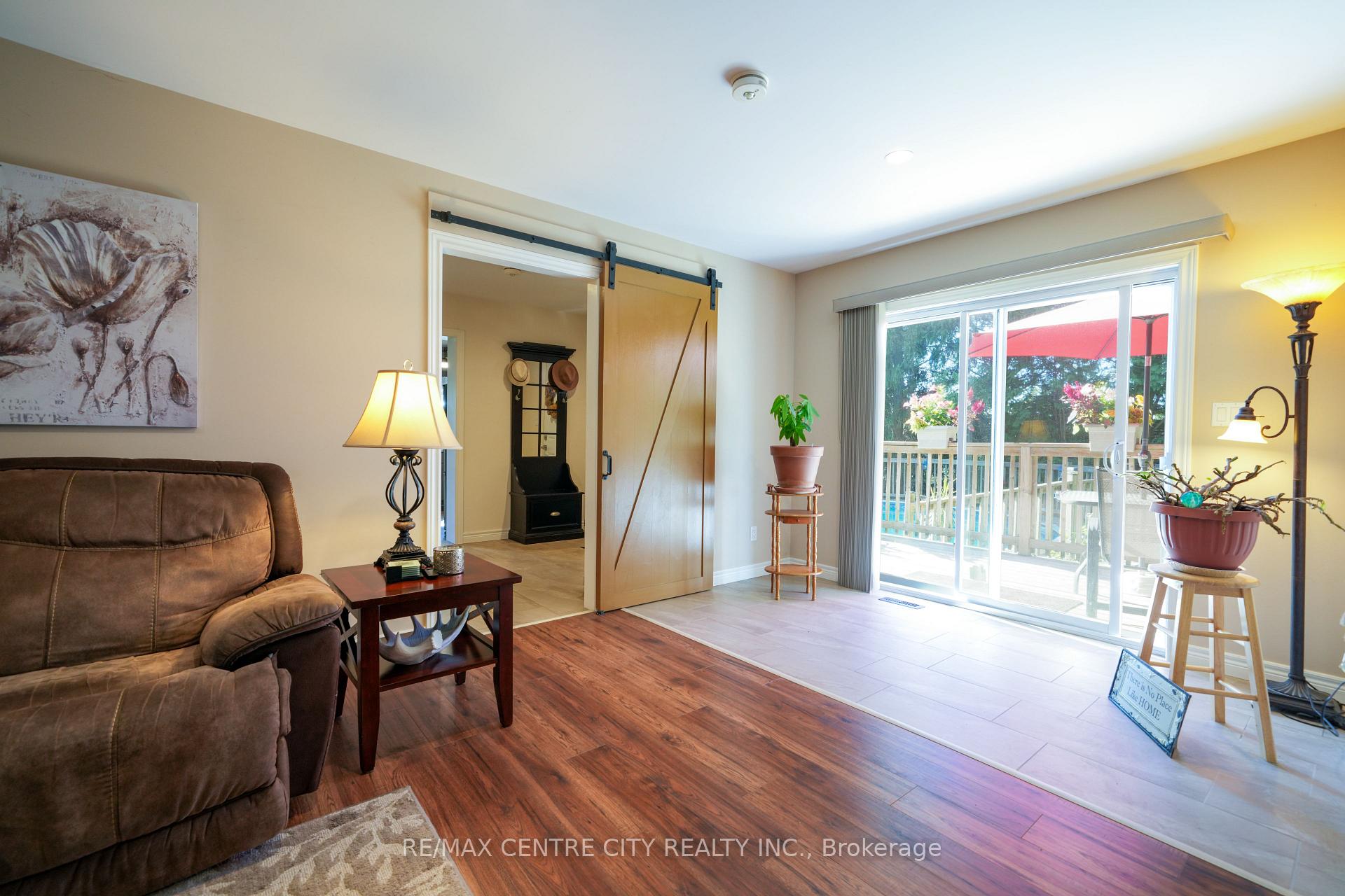 Photo 19 of 8874 Inadale Drive, Strathroy-Caradoc, Rural Strathroy-Caradoc — HOMEH