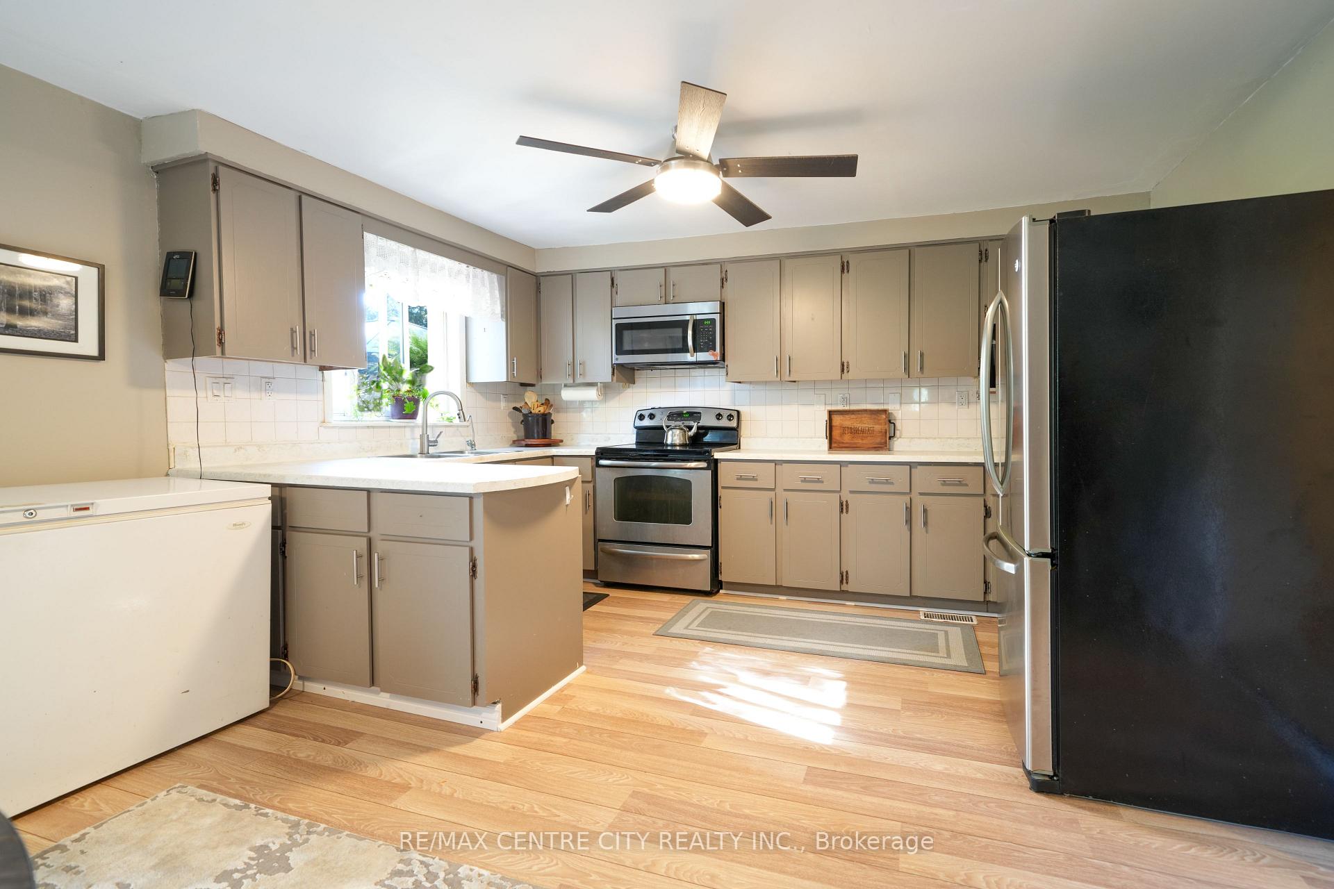 Photo 24 of 8874 Inadale Drive, Strathroy-Caradoc, Rural Strathroy-Caradoc — HOMEH