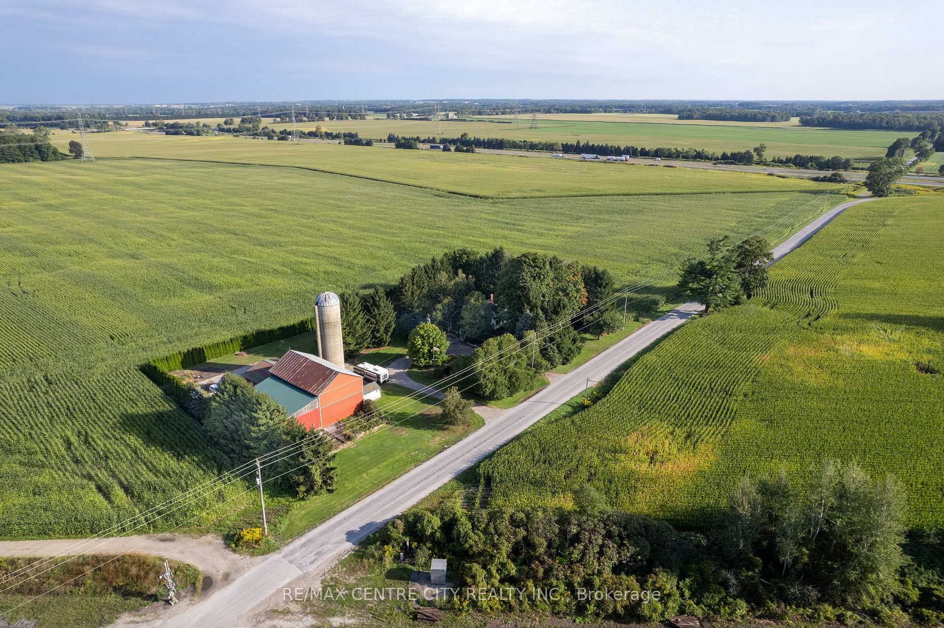 Photo 38 of 8874 Inadale Drive, Strathroy-Caradoc, Rural Strathroy-Caradoc — HOMEH