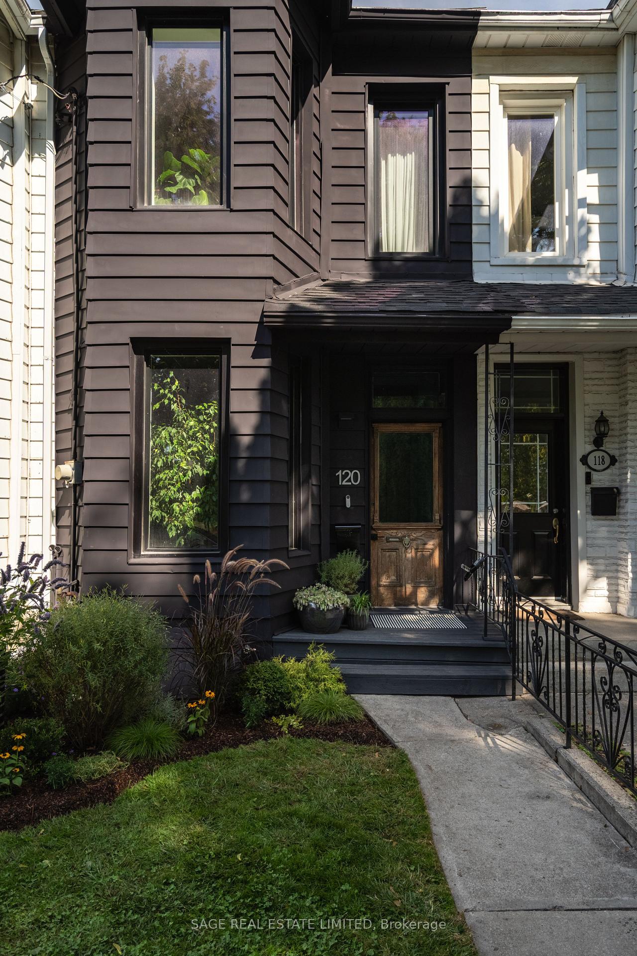 Photo 2 of 120 Argyle Street, Toronto, Trinity-Bellwoods — HOMEH