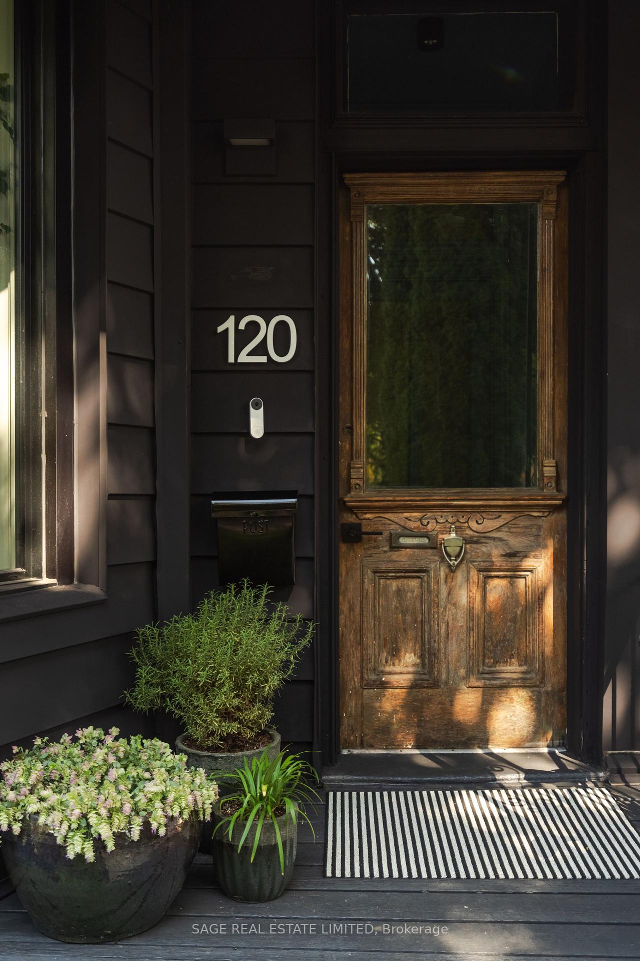 Photo 4 of 120 Argyle Street, Toronto, Trinity-Bellwoods — HOMEH