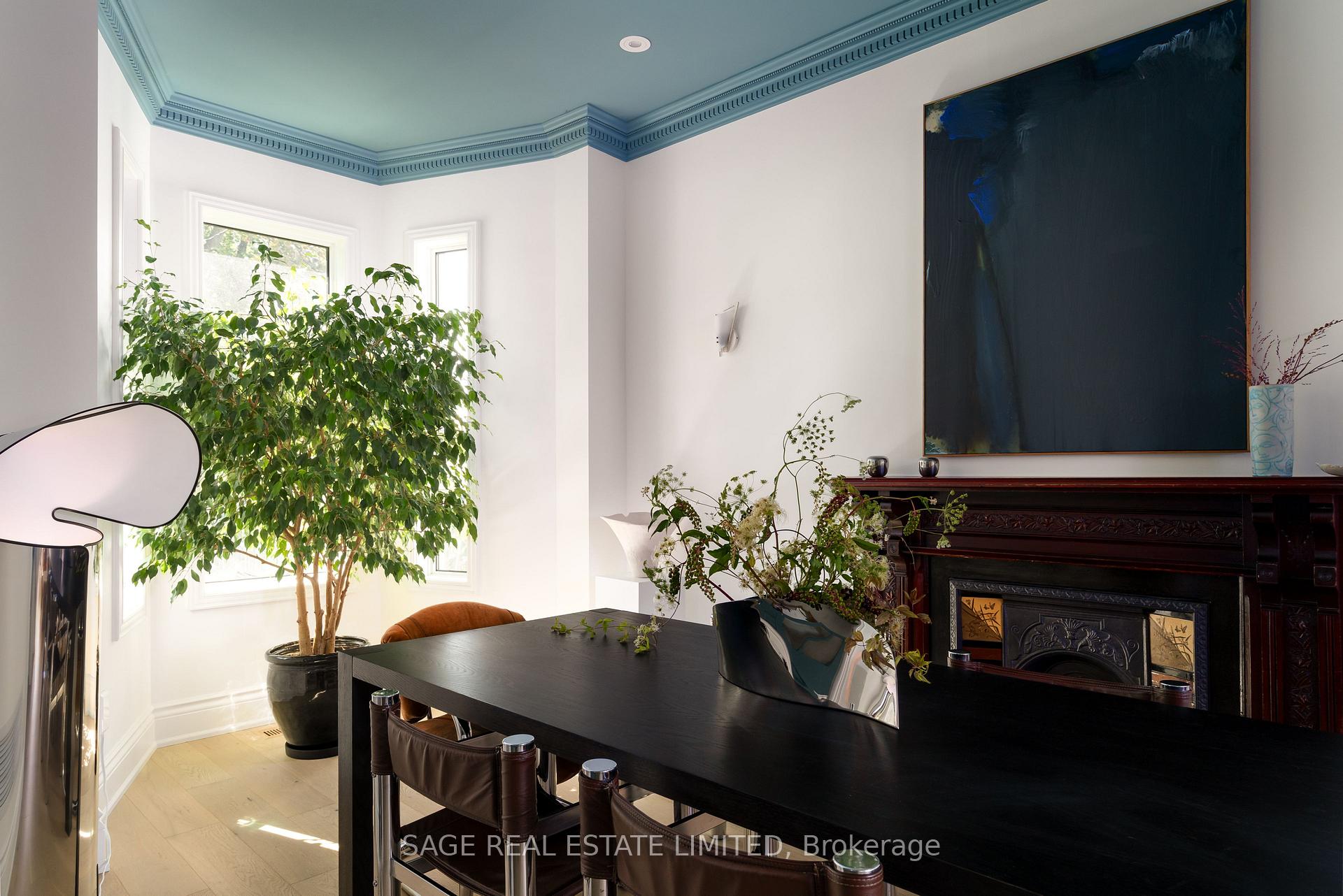 Photo 6 of 120 Argyle Street, Toronto, Trinity-Bellwoods — HOMEH