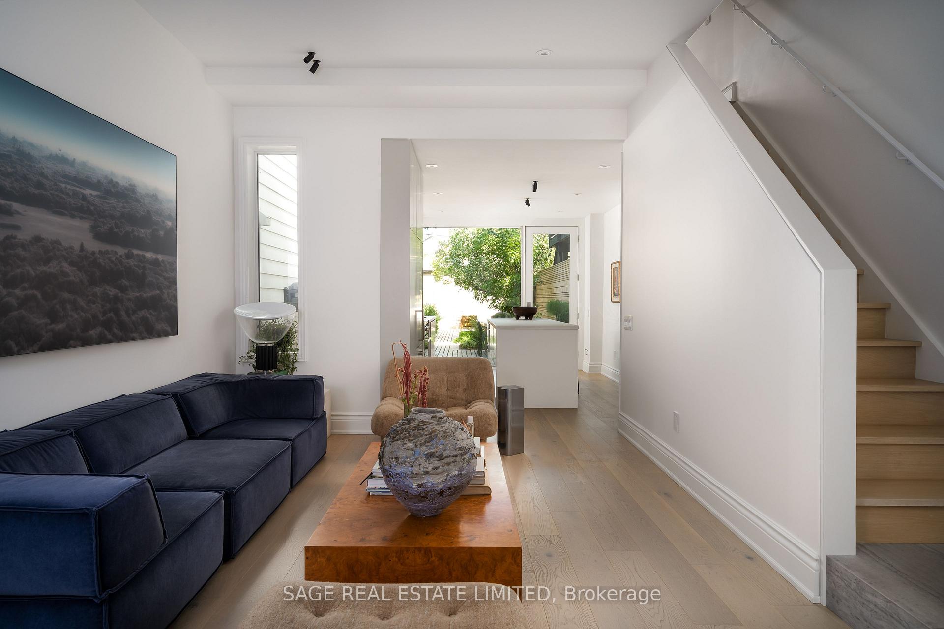 Photo 9 of 120 Argyle Street, Toronto, Trinity-Bellwoods — HOMEH