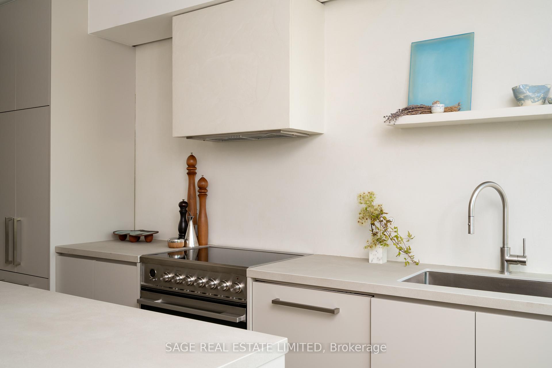Photo 11 of 120 Argyle Street, Toronto, Trinity-Bellwoods — HOMEH