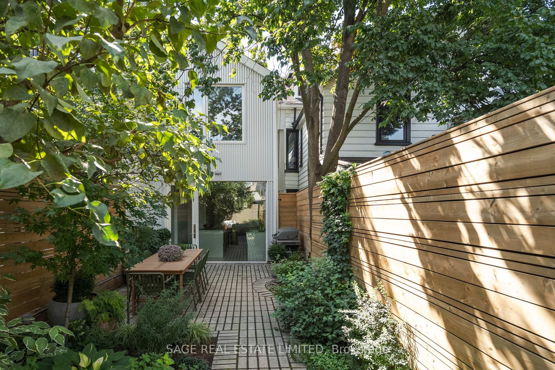 Photo 14 of 120 Argyle Street, Toronto, Trinity-Bellwoods — HOMEH