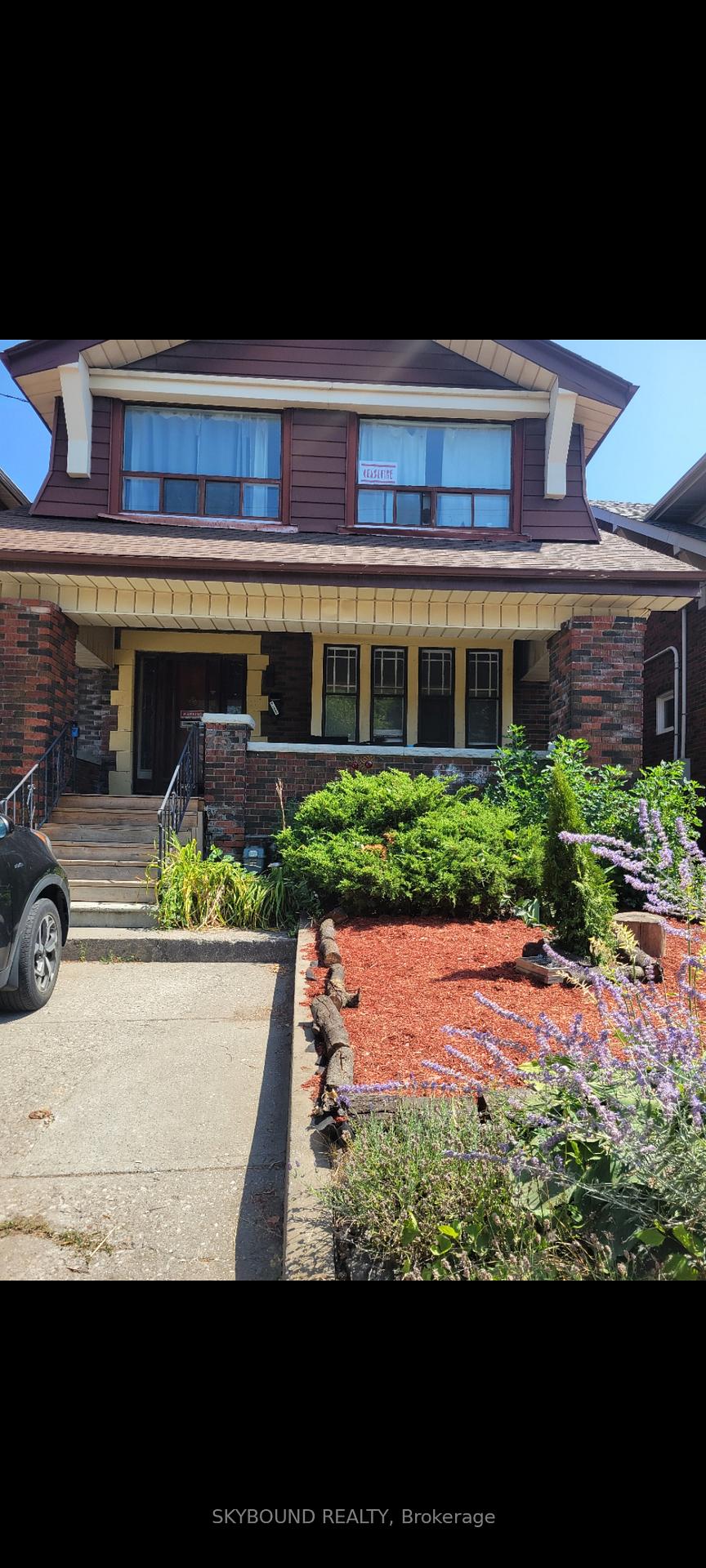 Photo 1 of Unit Lower # 4, 751 Coxwell Avenue, Toronto, Danforth Village-East York — HOMEH