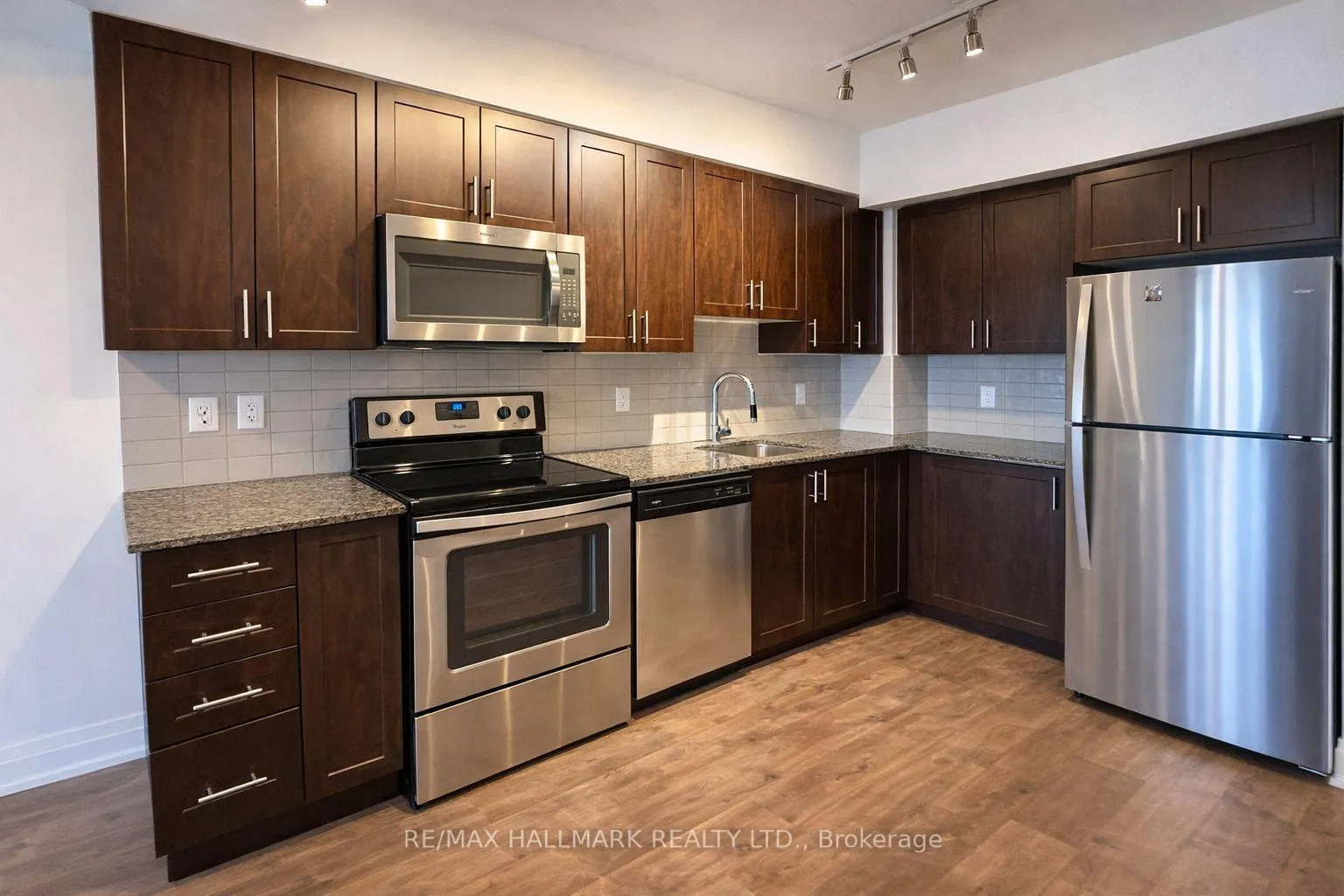Photo 7 of Unit 1509, 3600 Highway 7, Vaughan, Vaughan Corporate Centre — HOMEH