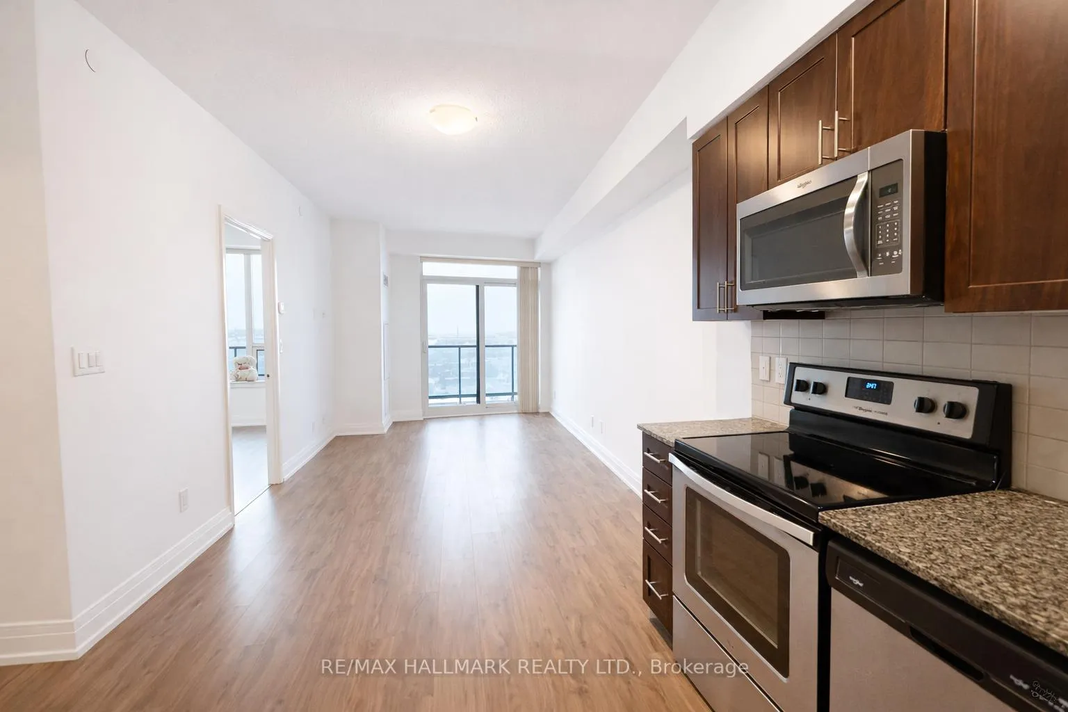 Photo 8 of Unit 1509, 3600 Highway 7, Vaughan, Vaughan Corporate Centre — HOMEH