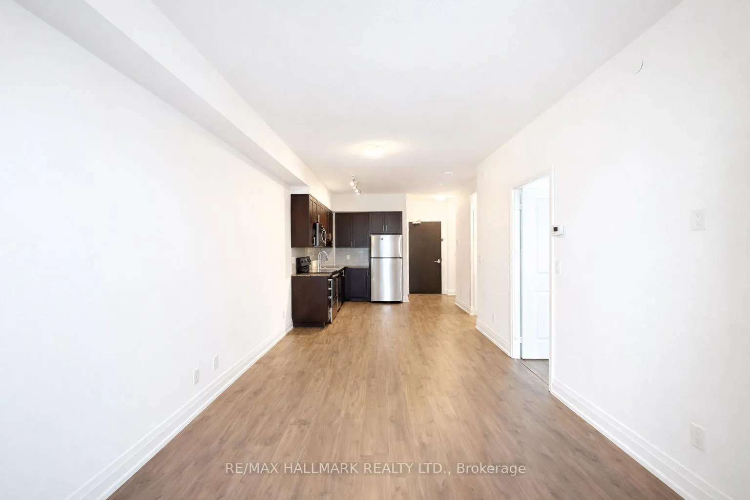 Photo 10 of Unit 1509, 3600 Highway 7, Vaughan, Vaughan Corporate Centre — HOMEH