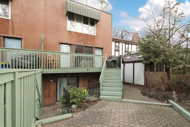 Photo 14 of 54 Beech Avenue, Toronto, The Beaches — HOMEH