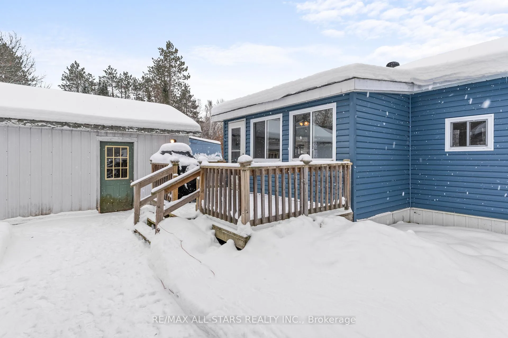 Photo 20 of 1088 Lutterworth Pines Road, Minden Hills, Lutterworth — HOMEH