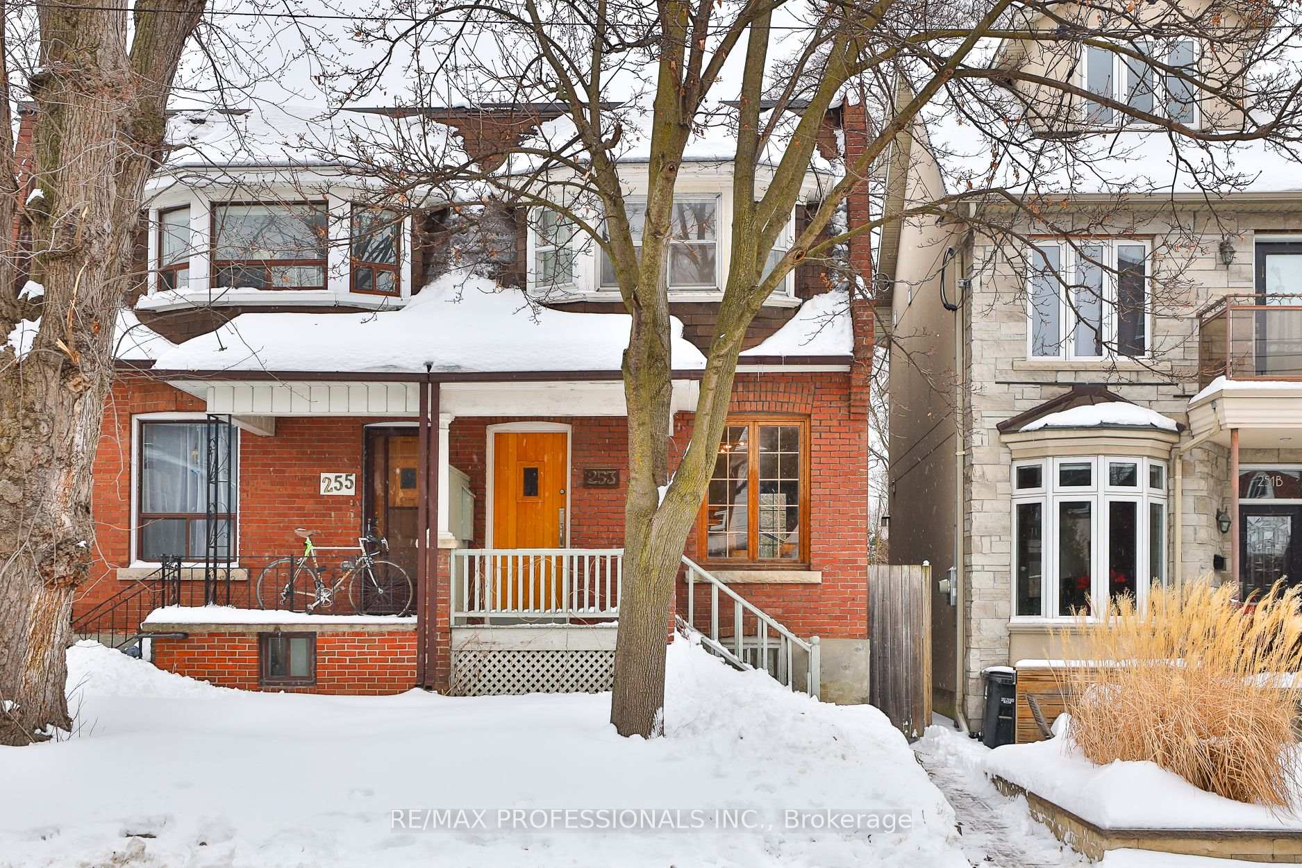 Photo 1 of 253 Howland Avenue, Toronto, The Annex — HOMEH